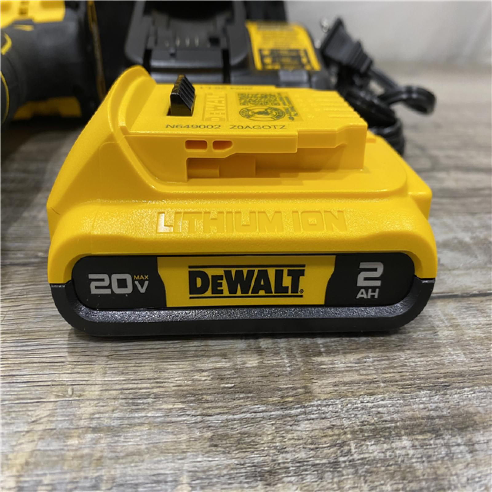 AS-IS DEWALT Atomic 20V Lithium-Ion Cordless Compact 1/2 in. Drill/Driver Kit