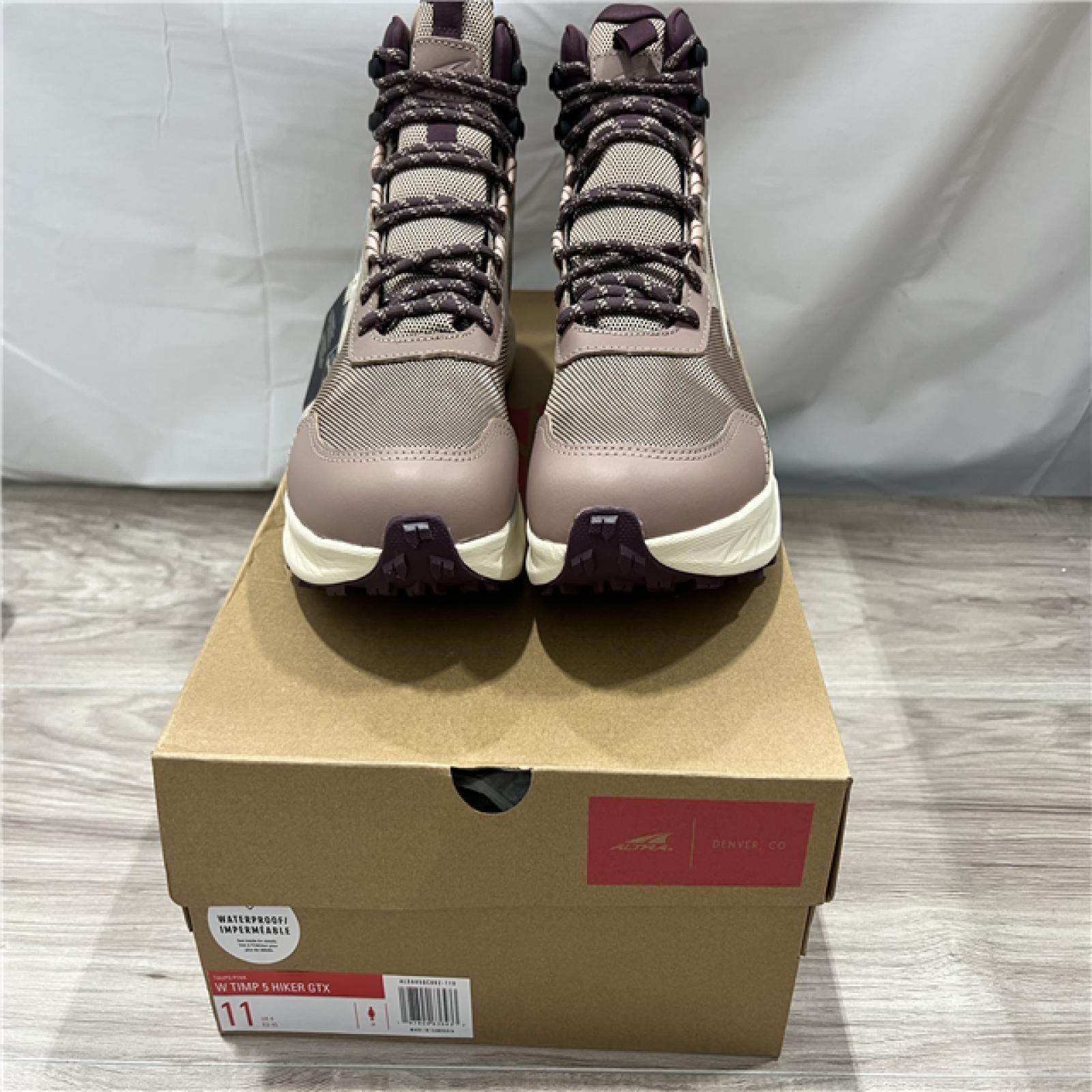 Altra Women's Timp 5Hiker GTX - Taupe - SZ 11