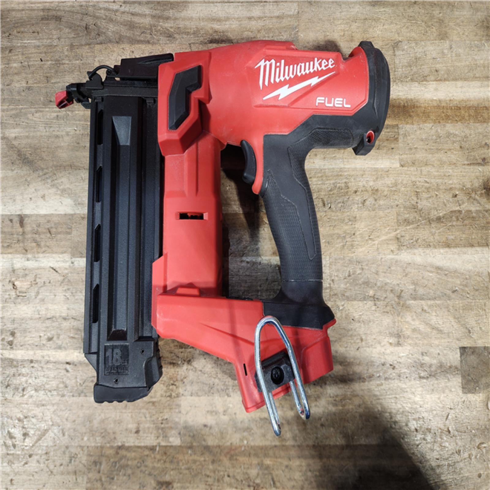 HOUSTON LOCATION - AS-IS Milwaukee M18 Fuel 18V Brushless 18-Gauge Brad Nailer 2746-20 (Bare Tool)