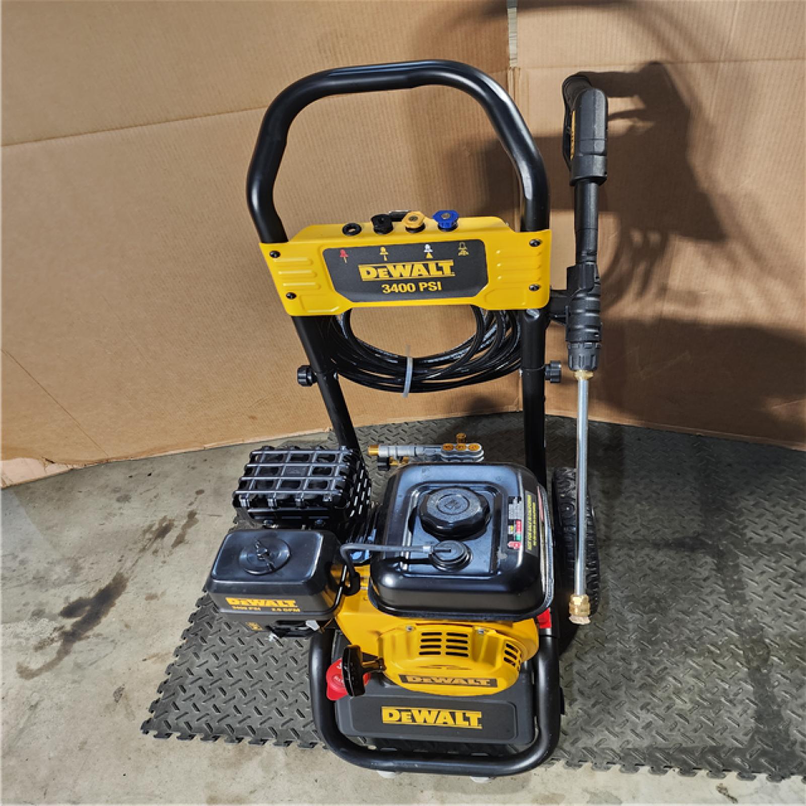 HOUSTON LOCATION - AS-IS DEWALT 3400 PSI 2.5 GPM Gas Cold Water Pressure Washer with 208cc Engine