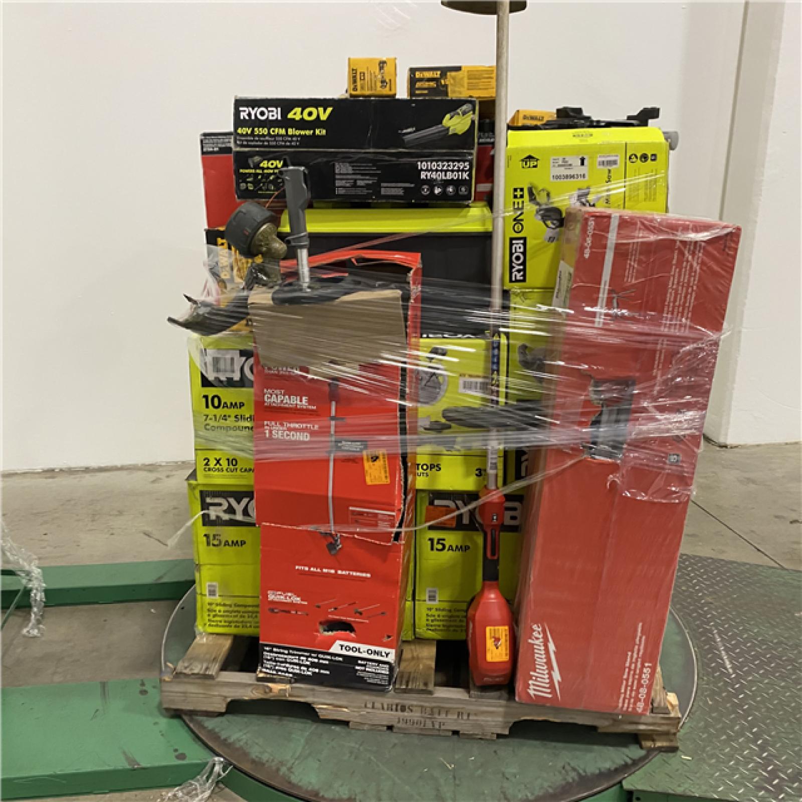 Dallas Location - As-Is Tool Pallet