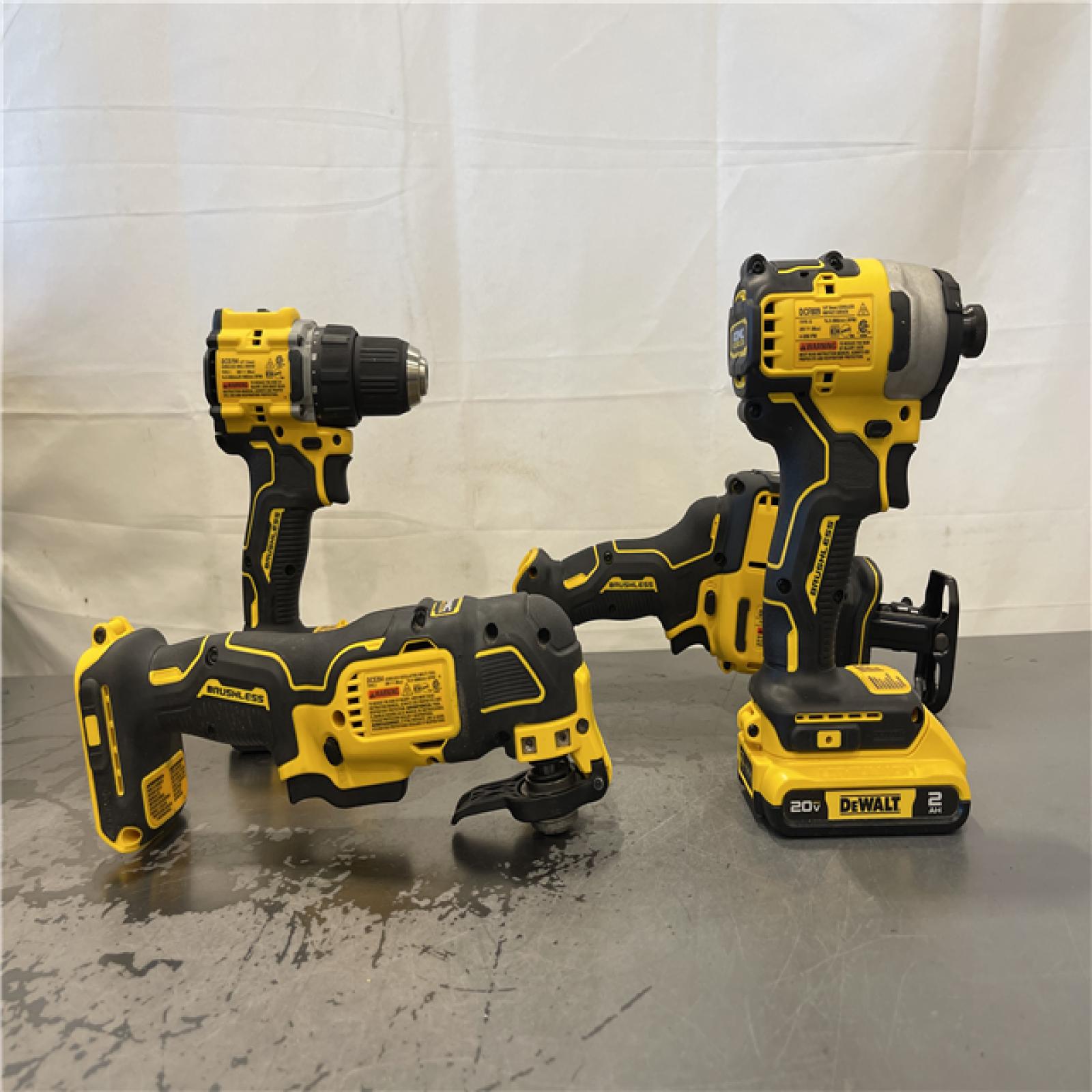 AS-IS- DeWalt 20V MAX ATOMIC Cordless Brushless 4-Tool Combo Kit