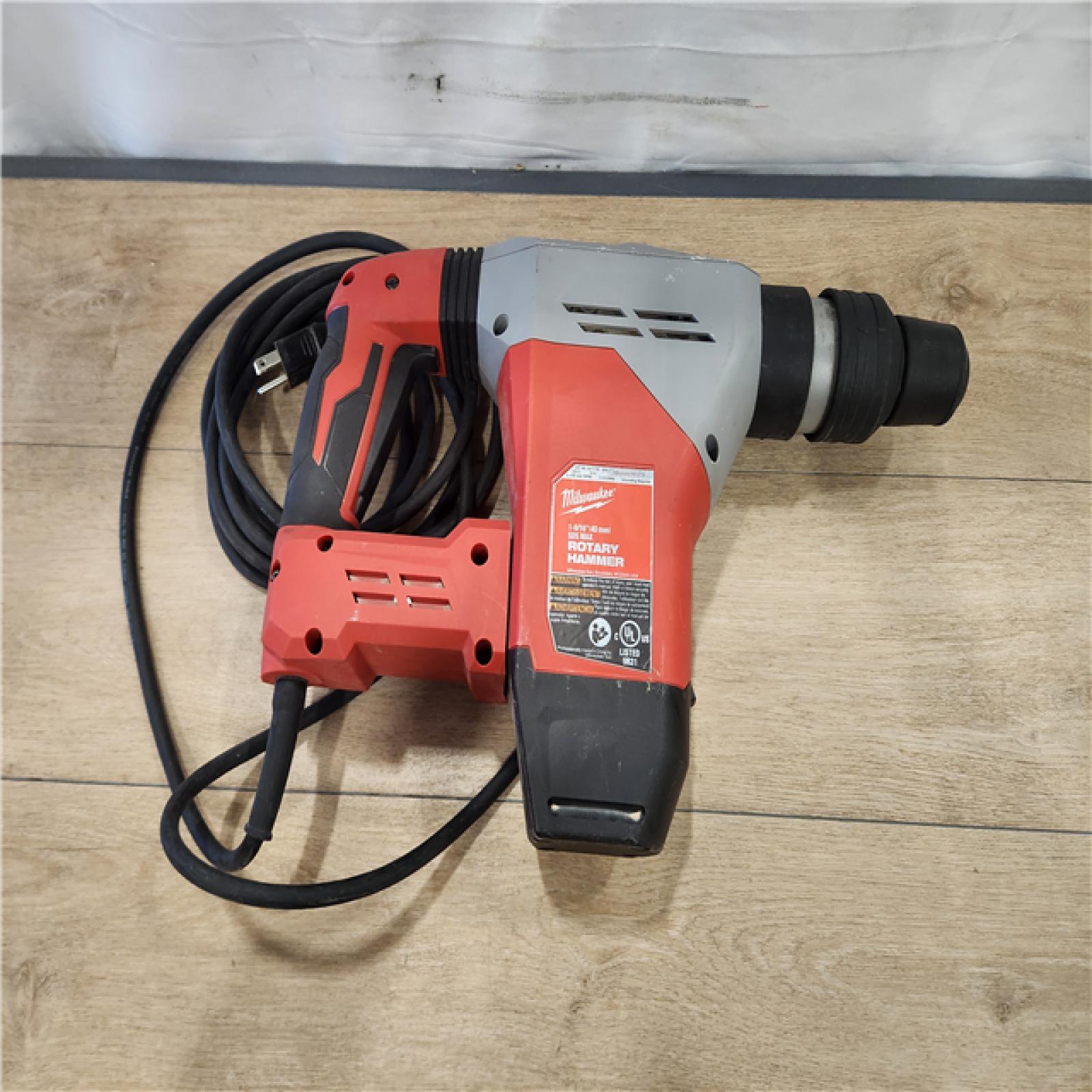 AS-IS- Milwaukee 1-9/16 in. SDS-Max Rotary Hammer