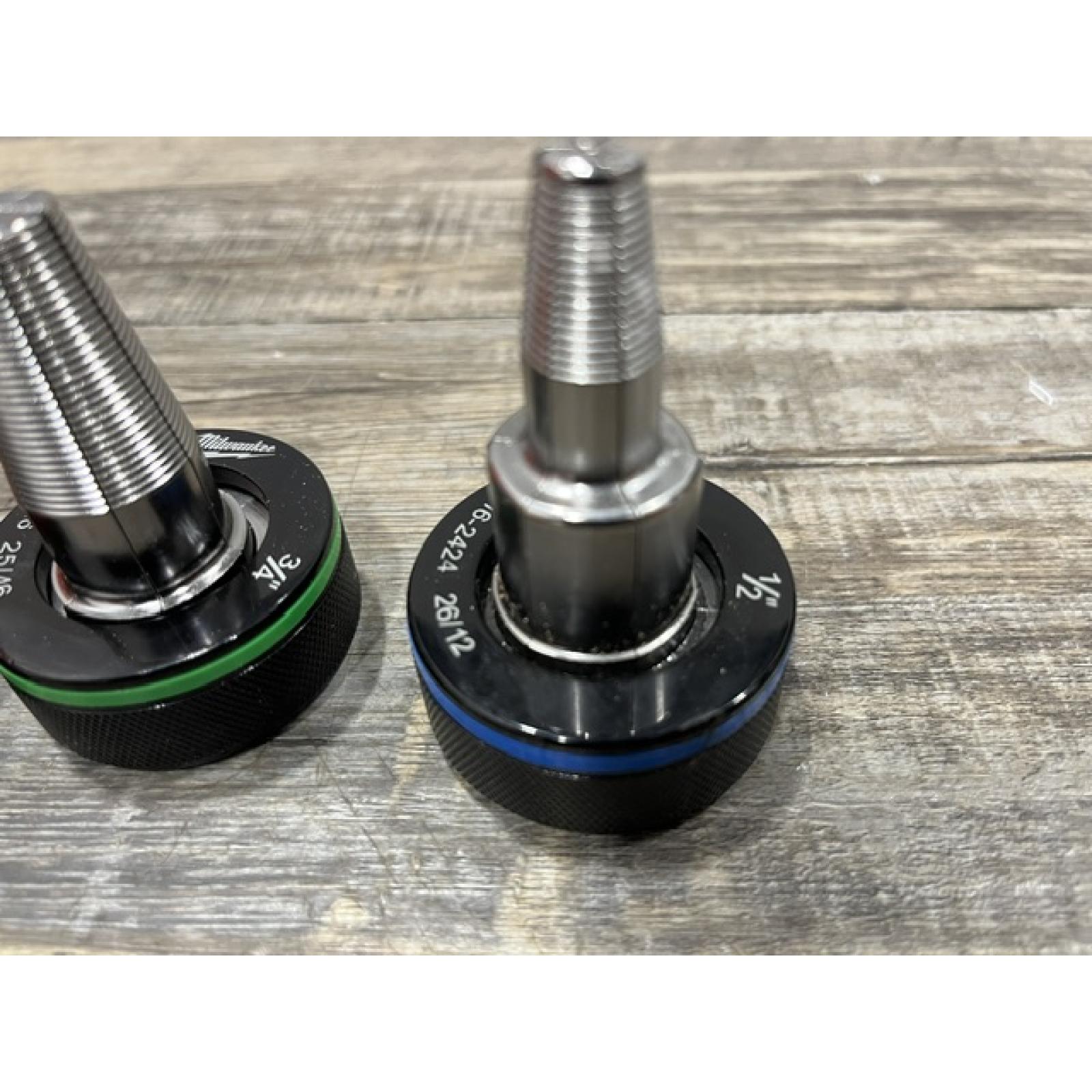 AS-IS  Milwaukee 3 Piece Expansion Head