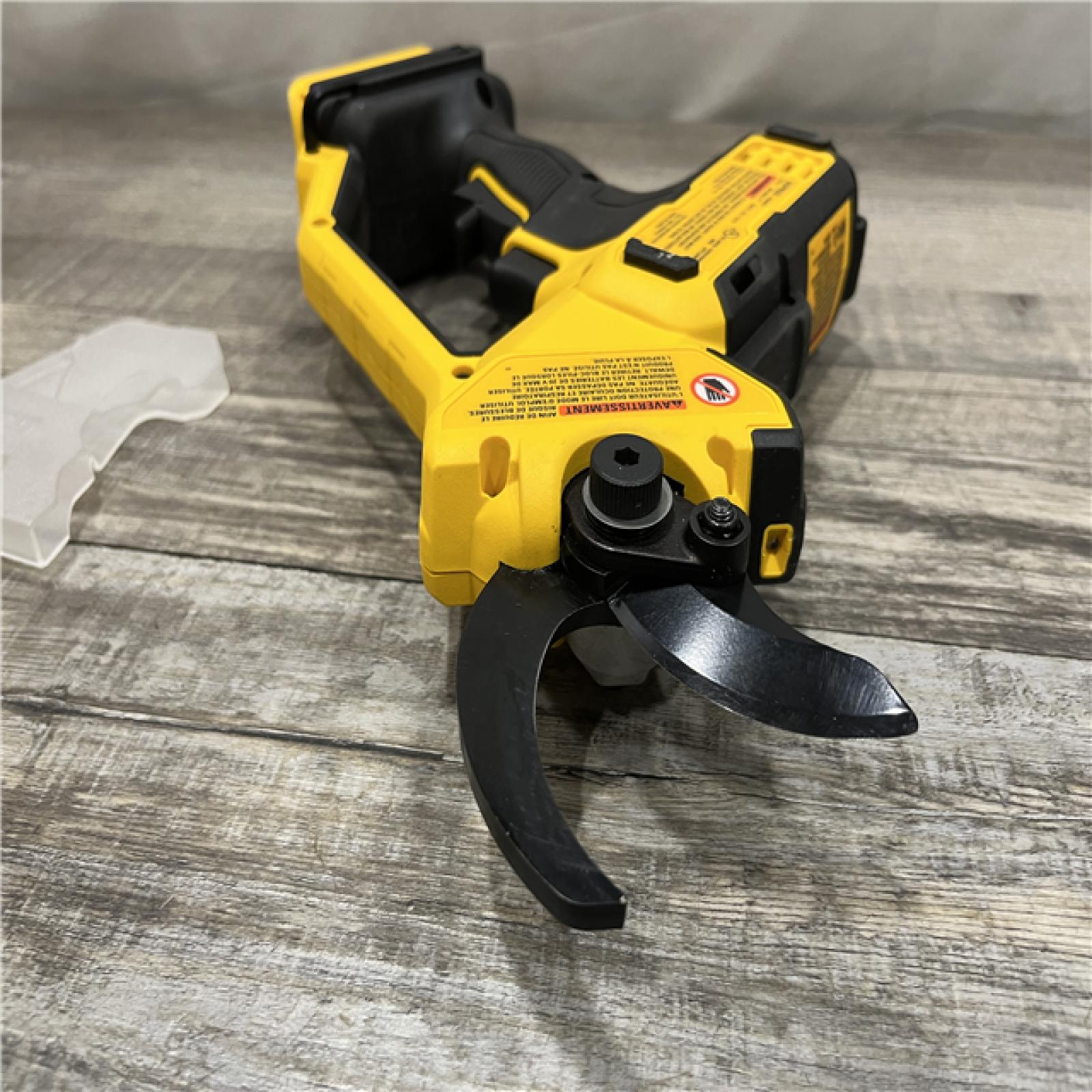 AS-IS DEWALT 20-Volt MAX 1 -1/2 in. Capacity Cordless Battery Powered Pruner (Tool Only)