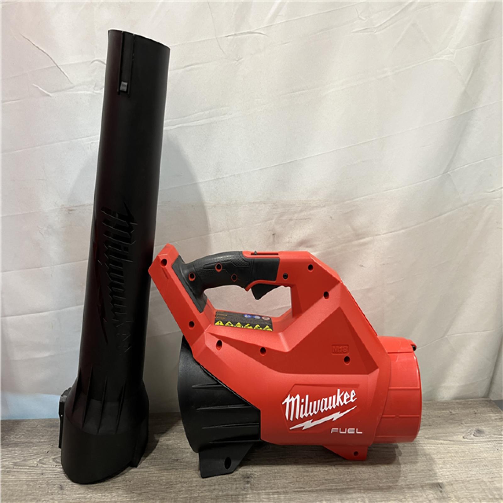 AS-IS Milwaukee FUEL 120 MPH 500 CFM 18V Brushless Cordless Battery Powered Leaf Blower Kit