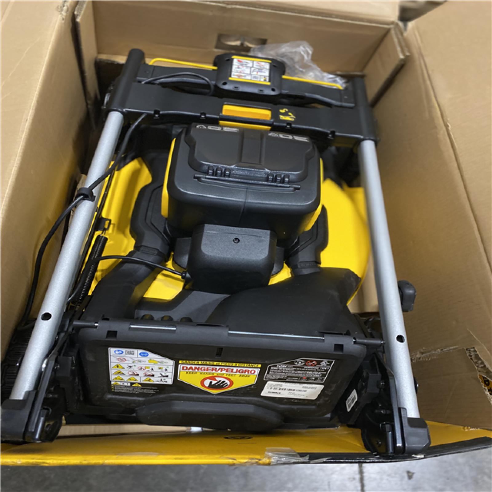 Dallas Location - As-Is DEWAL-2x20V MAX 21 in. Cordless Battery Powered Push Lawn Mower Kit with (2) 10 Ah Batteries and Chargers