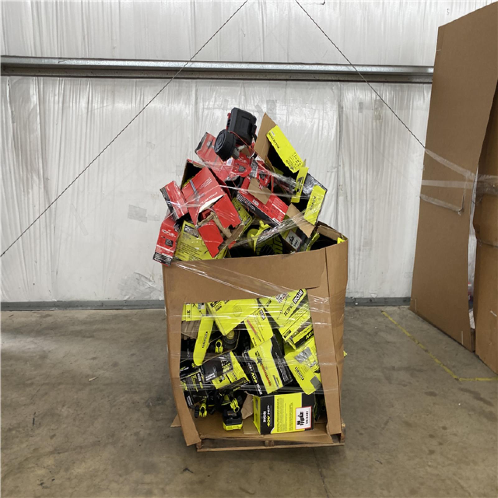 Houston Location AS IS - Tool Pallet