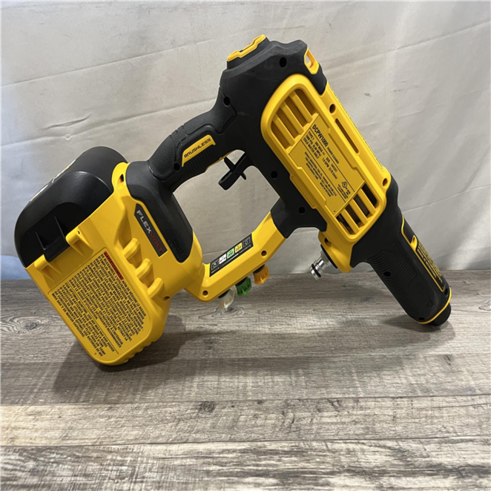 AS-IS DEWALT FLEXVOLT 60V MAX 1000 PSI 1.0 GPM Cold Water Cordless Power Cleaner (Tool Only)