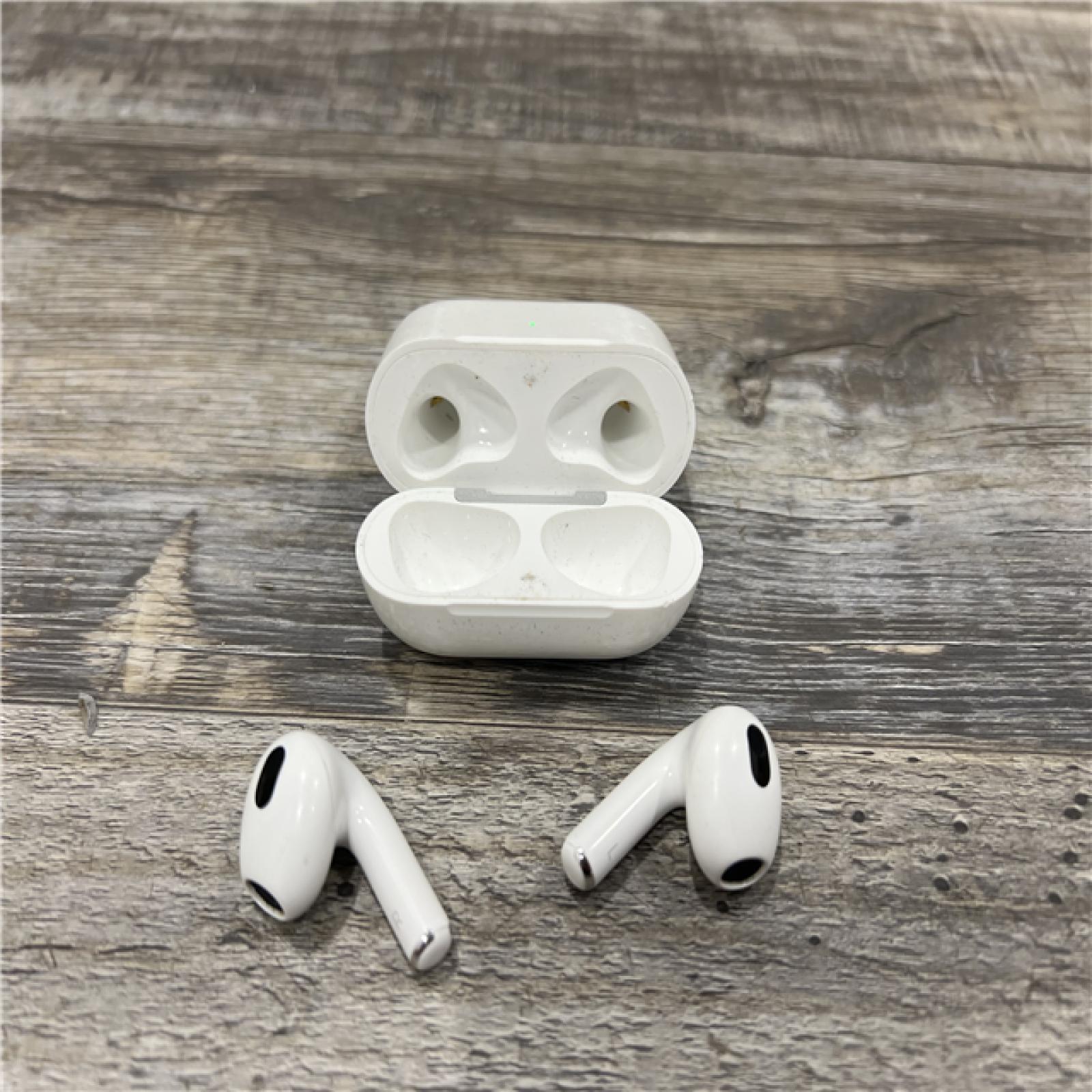 AS-IS AirPods (3rd Generation) with Lightning Charging Case