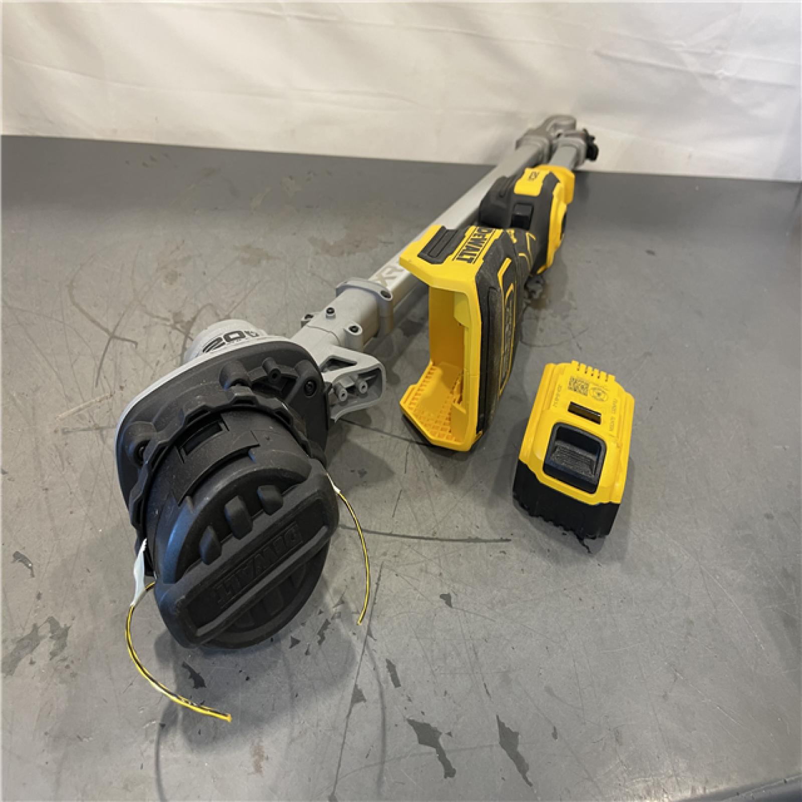 AS-IS - DeWalt 20V MAX 14 in. Brushless Cordless Battery Powered Foldable String Trimmer Kit