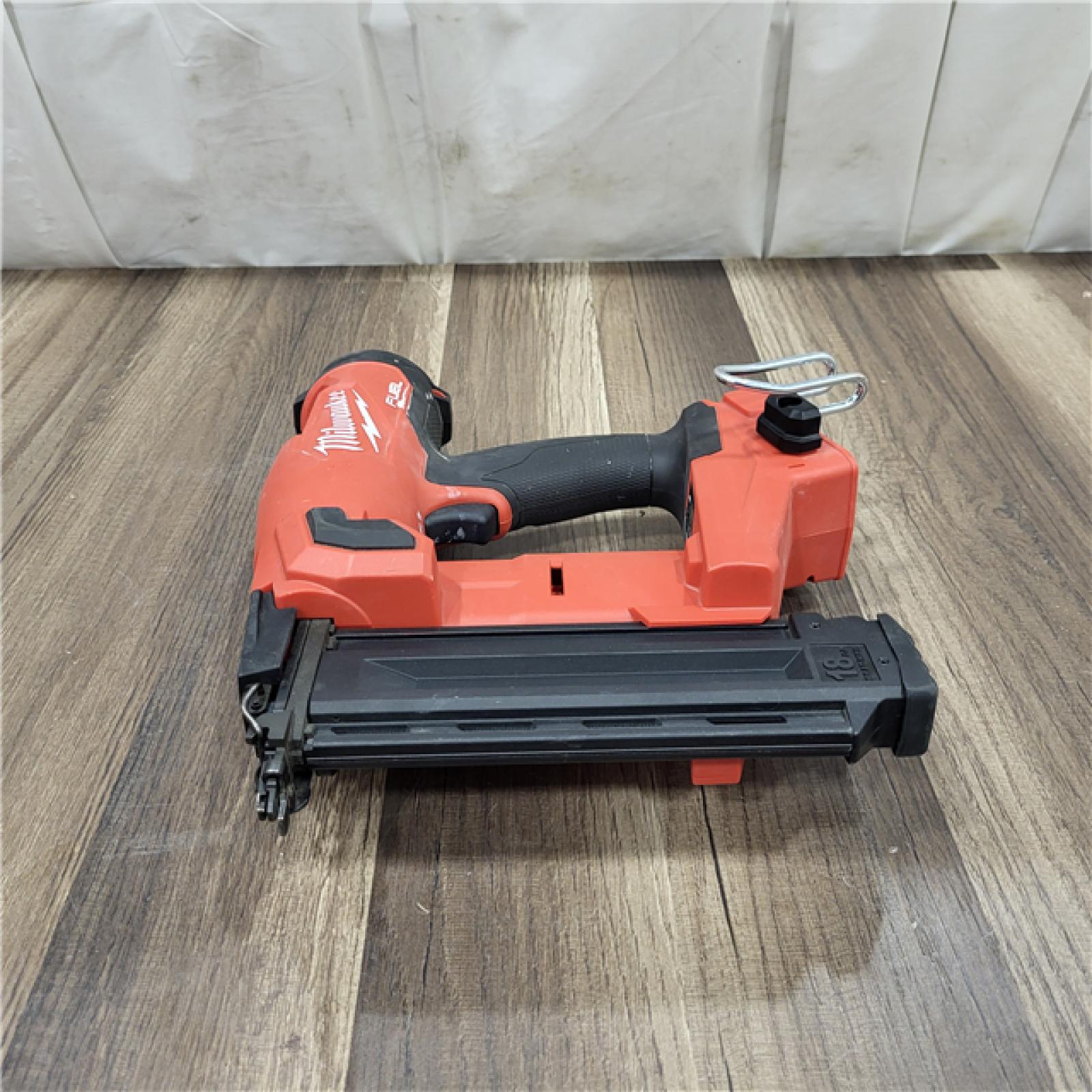 AS IS Milwaukee 2744-20 M18 FUEL 21-Degree Cordless Framing Nailer (Tool Only)