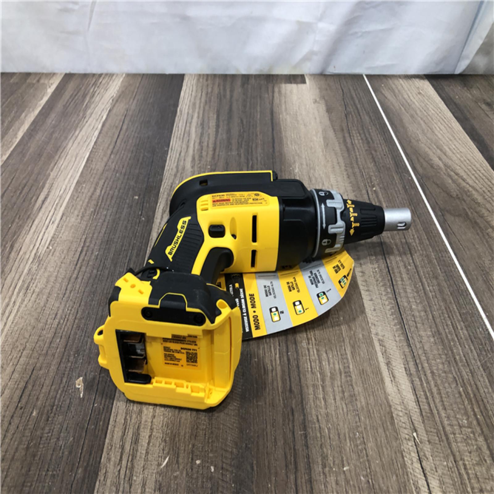 AS-IS DEWALT XR 20V MAX Lithium-Ion Cordless Brushless Screw Gun (Tool Only)