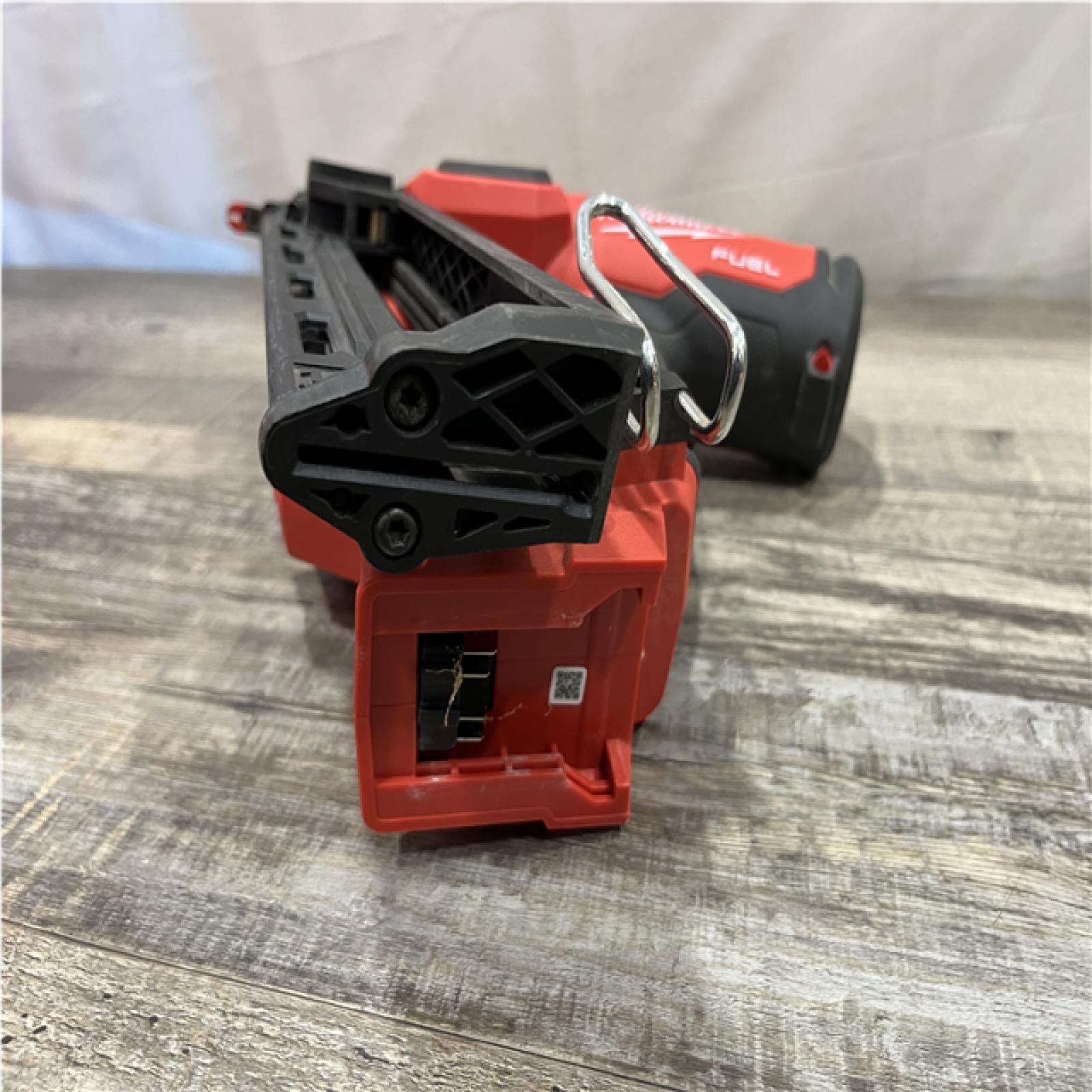 AS-IS Milwaukee FUEL 18V Lithium-Ion Brushless Cordless Gen II 15-Gauge Angled Nailer (Tool-Only)