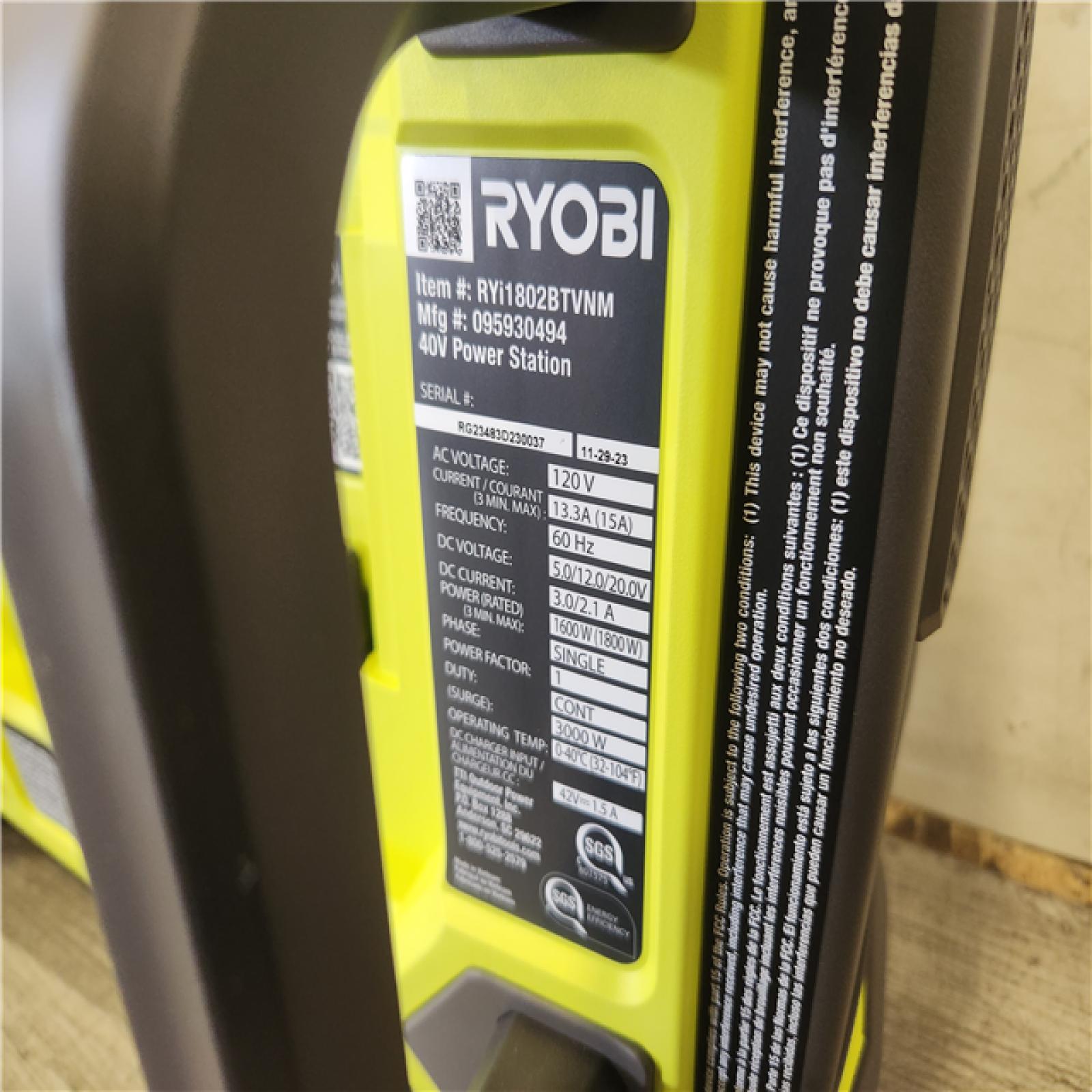 Phoenix NEW RYOBI 18V ONE+ 1800-Watt Portable Battery Inverter Power Station/8-Port Charger (Tool Only)