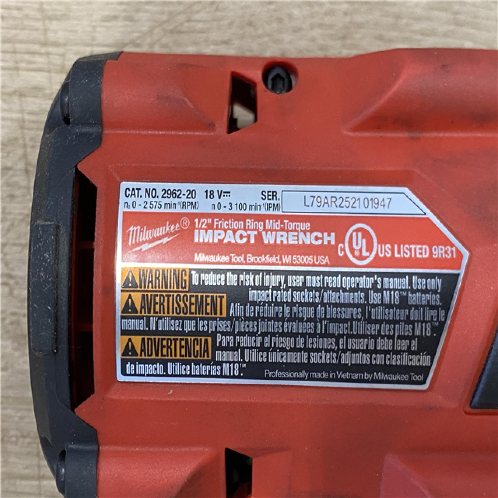 AS-IS Milwaukee M18 FUEL 18V Cordless Mid Torque 1/2 in. Impact Wrench W/ M12 FUEL 3/8 in. Ratchet & Battery/Charger Combo Kit