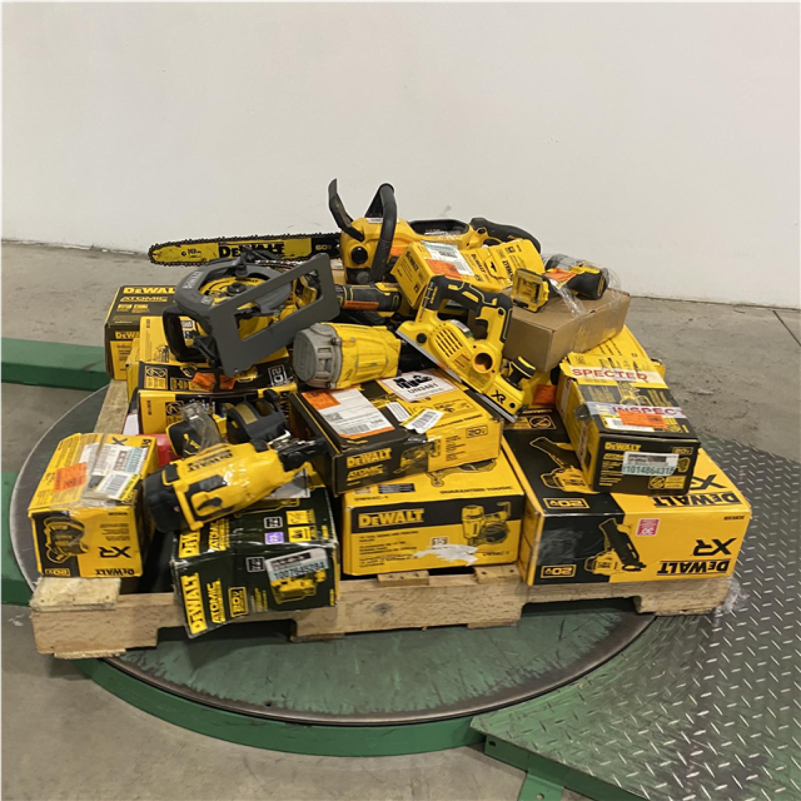 Dallas Location - As-Is Tool Pallet