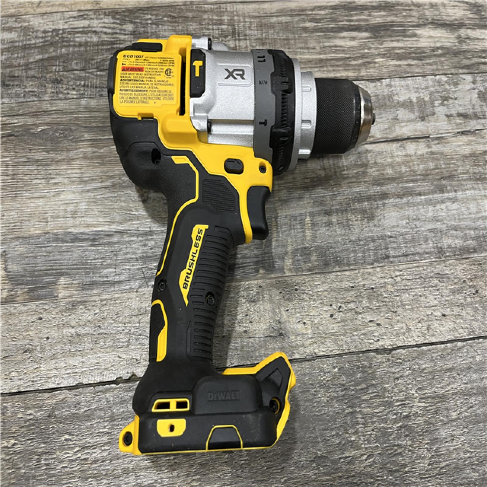 AS-IS DEWALT 20V XR Lithium-Ion Cordless Hammer Drill Kit