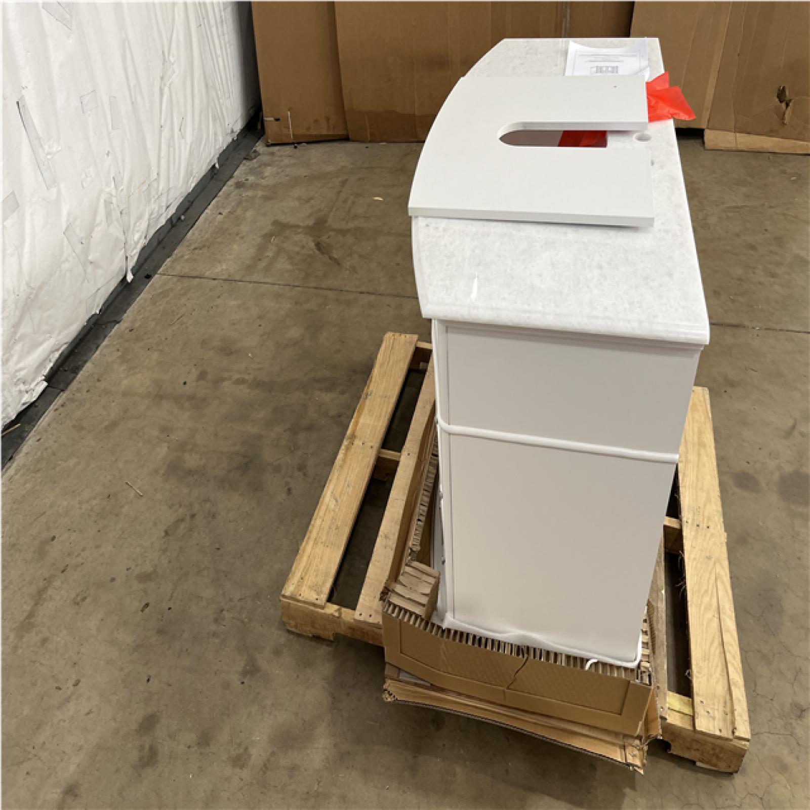 Houston Location - AS-IS home improvement pallet HAMPTON HARBOR 45 IN. W X 22IN. VANITY