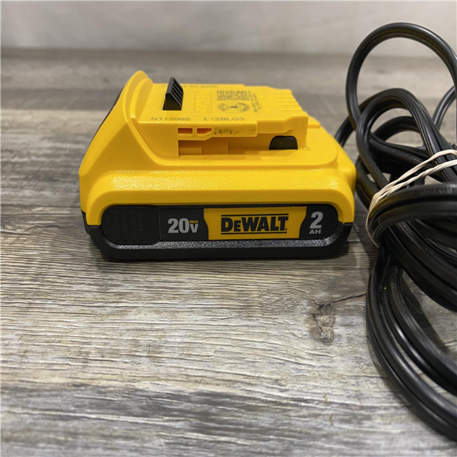 AS-IS DEWALT 20-Volt MAX Lithium-Ion Cordless Brushless Oscillating Tool Kit