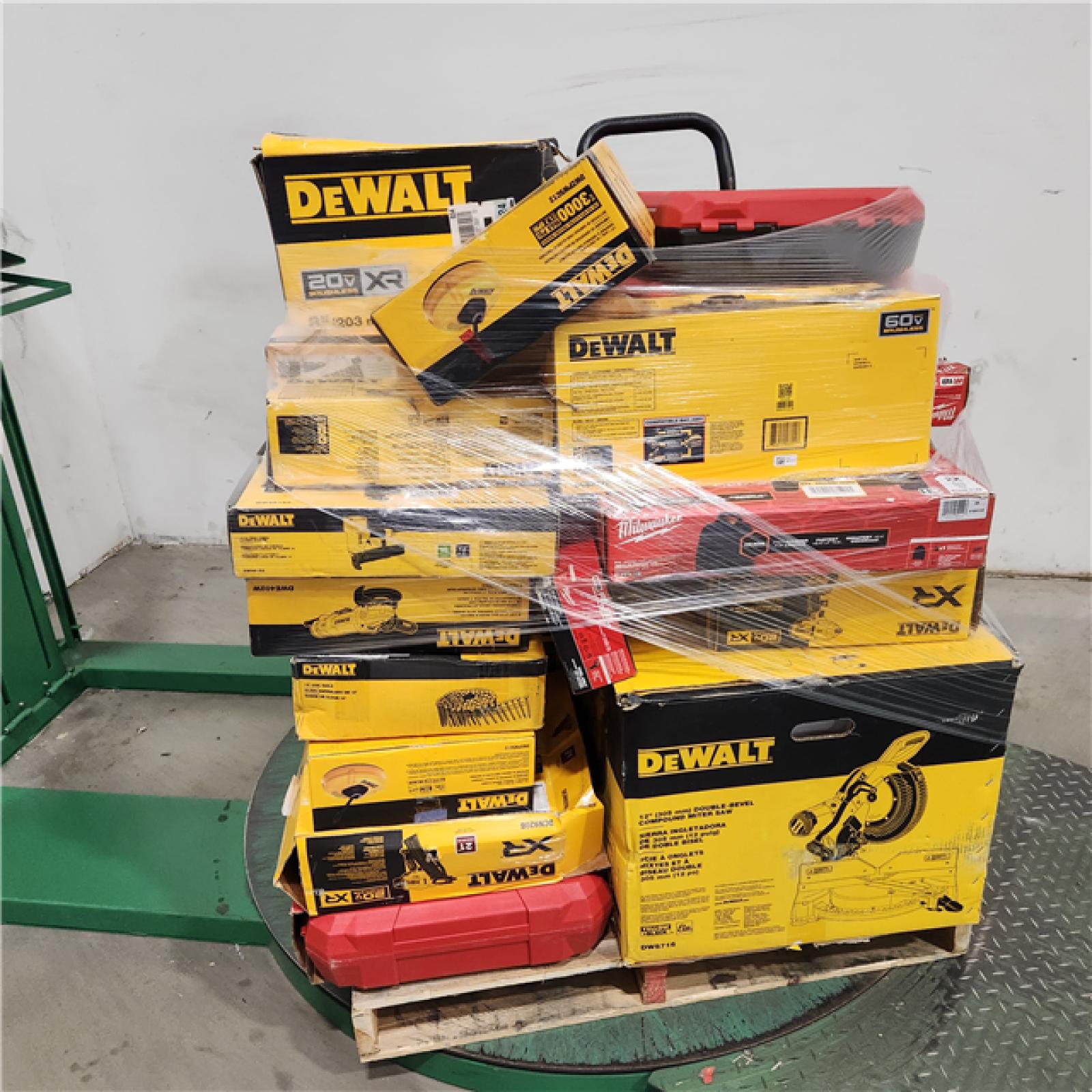 Dallas Location - As-Is Tool Pallet