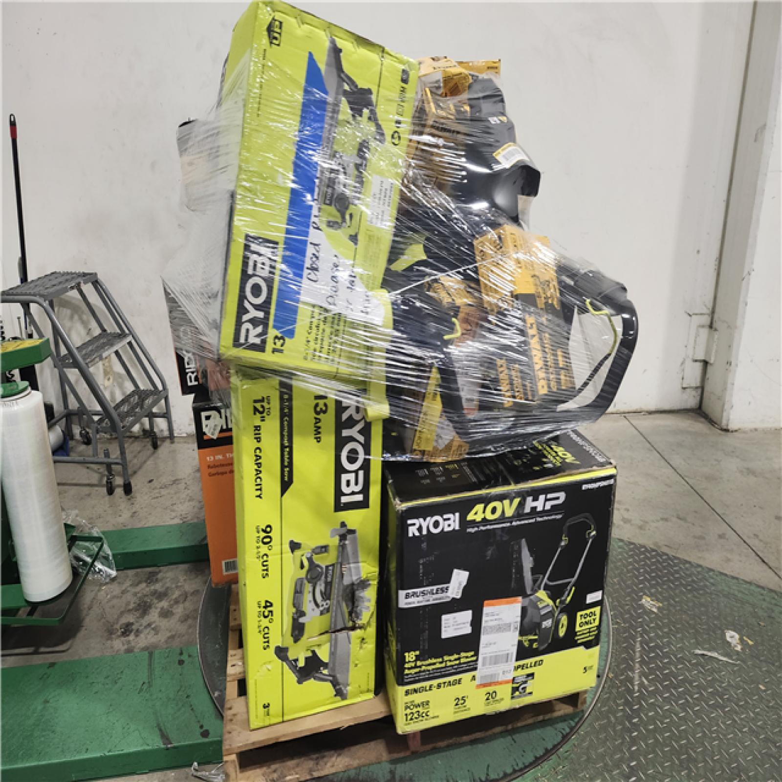 Dallas Location - As-Is Tool Pallet