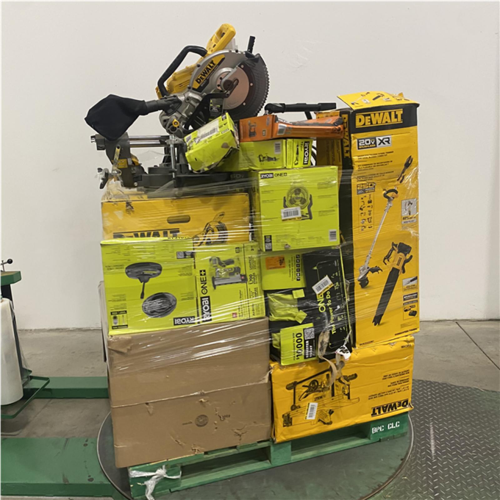 Dallas Location - As-Is Tool Pallet