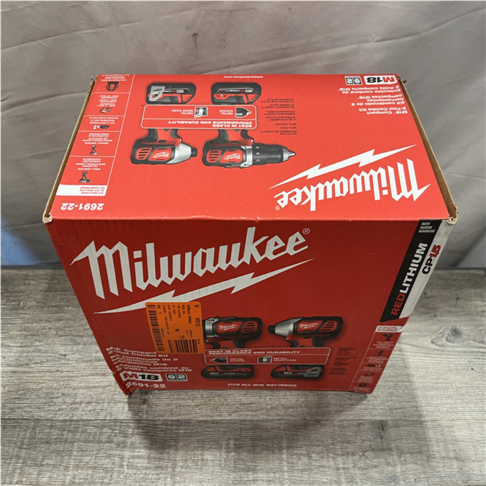 NEW - Milwaukee 18V Lithium-Ion Cordless Drill Driver/Impact Driver Combo Kit