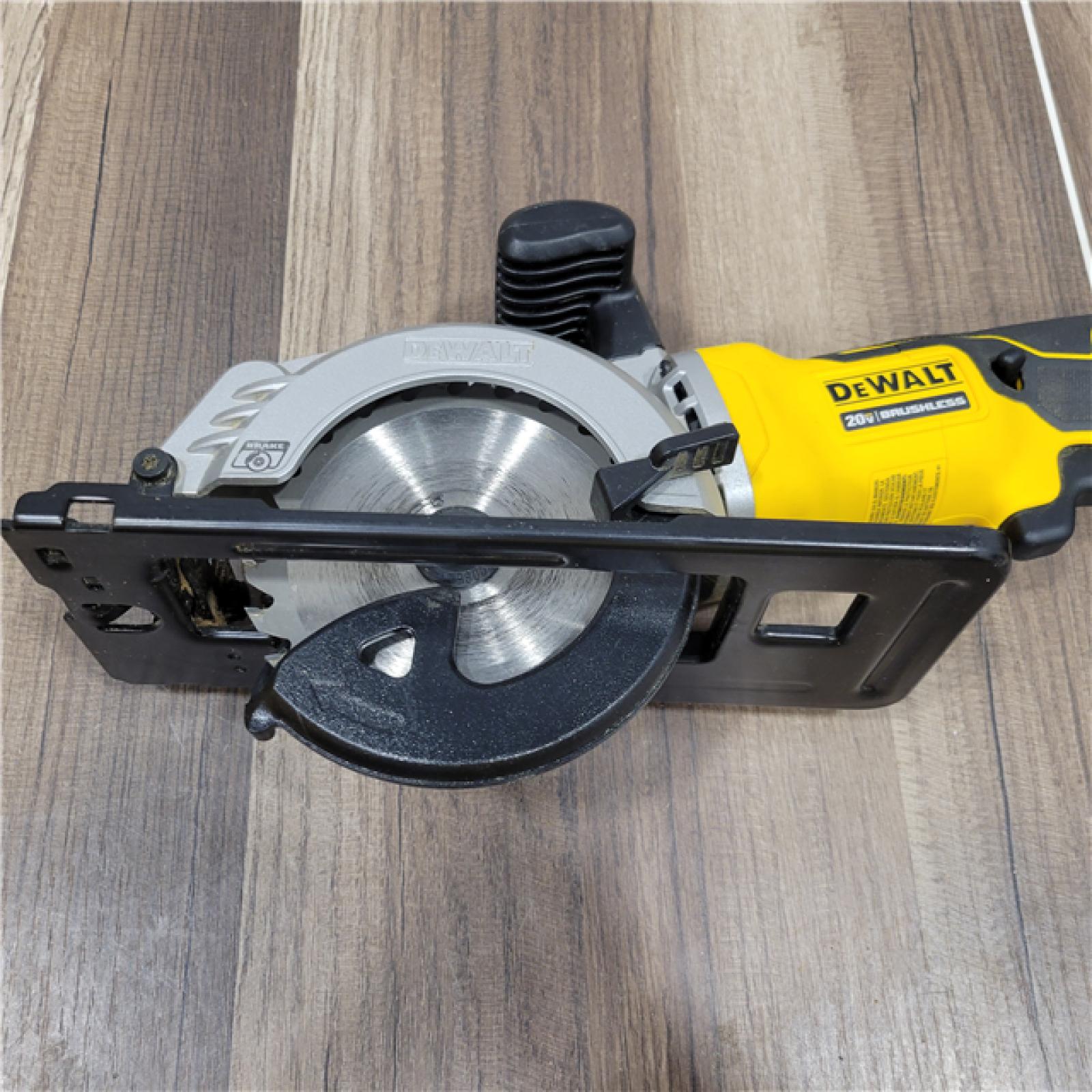 AS-IS DEWALT ATOMIC 20V MAX Cordless Brushless 4-1/2 in. Circular Saw (Tool Only)
