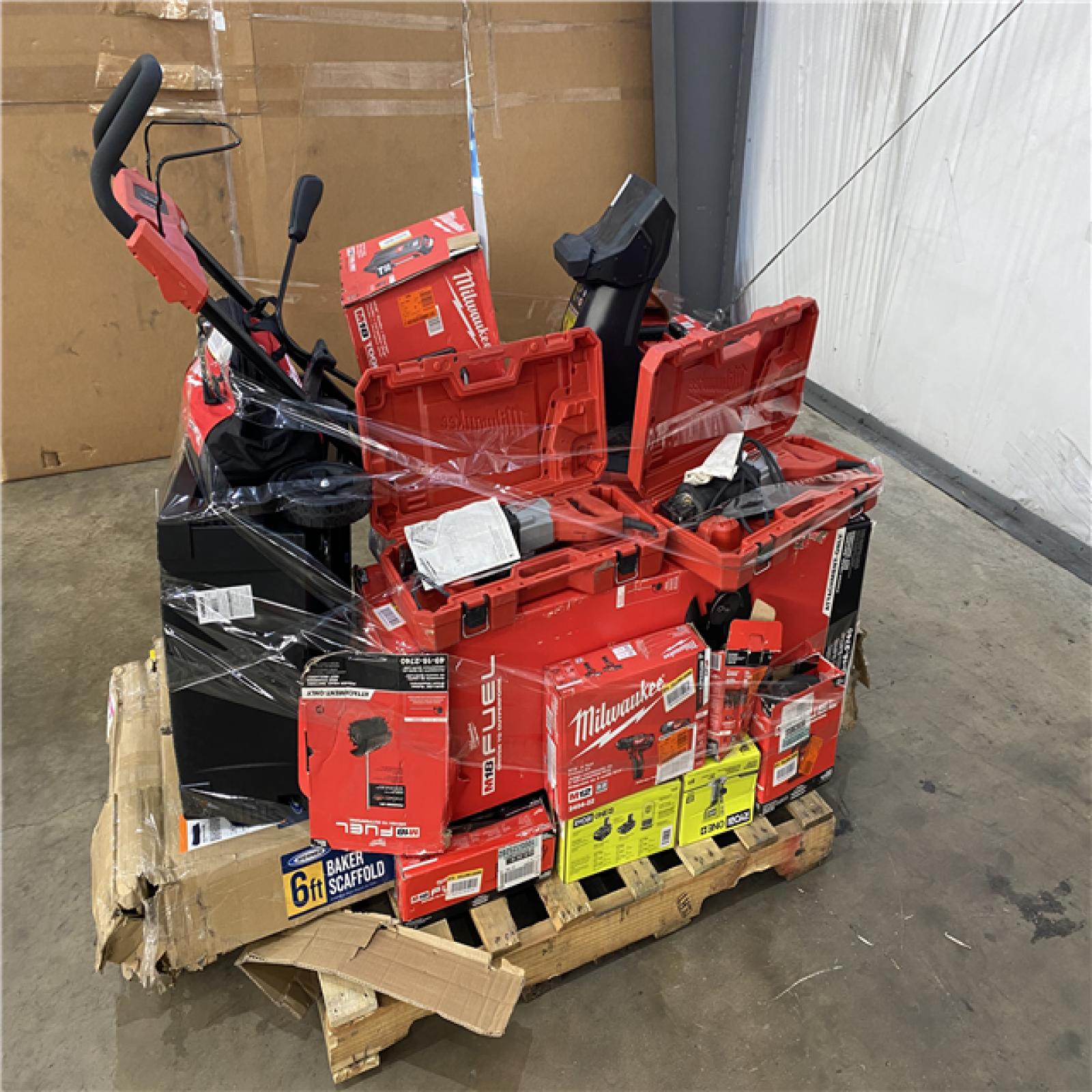 Houston Location AS IS - Tool Pallet