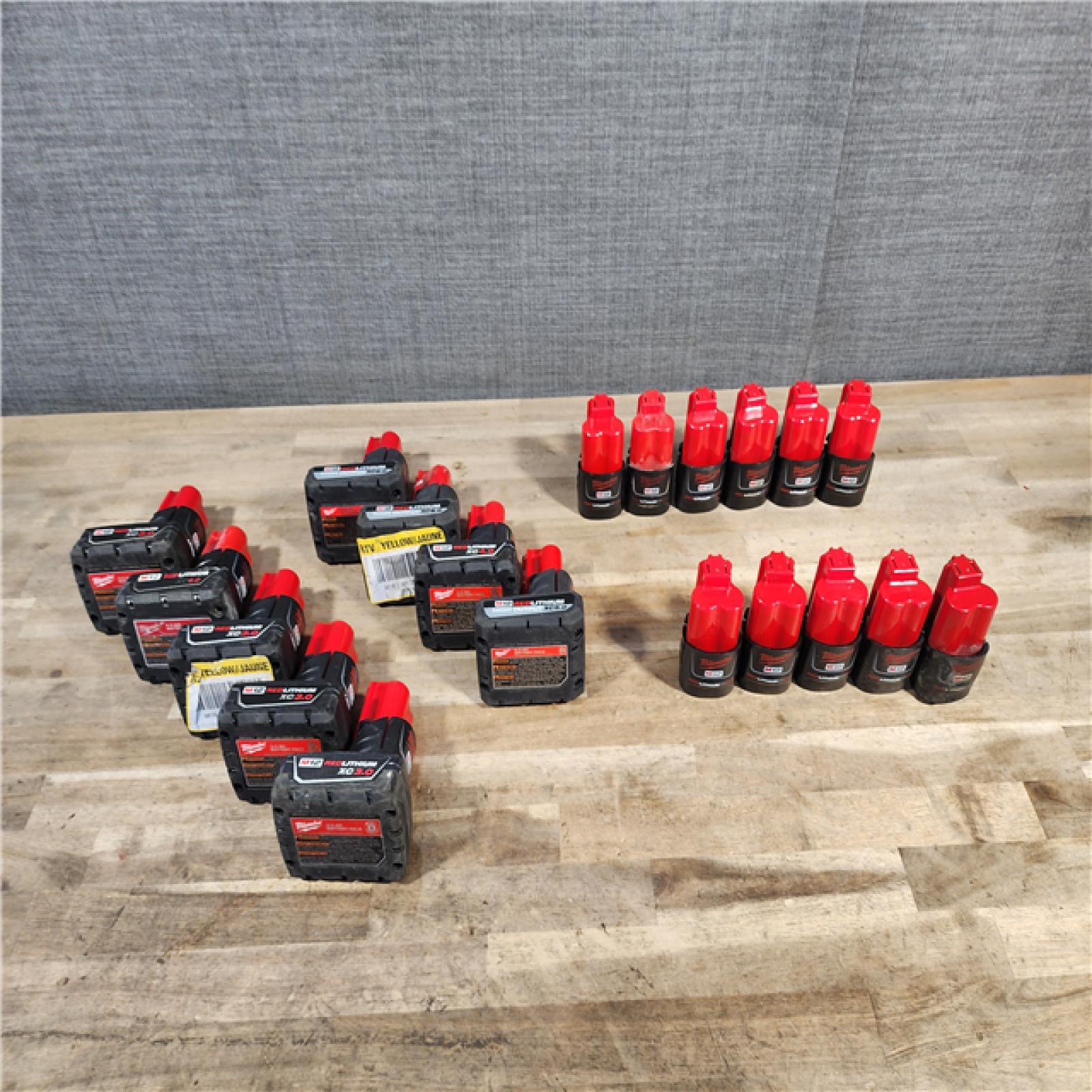 HOUSTON LOCATION - AS-IS MILWAUKEE BATTERY PACK QTY - 20
