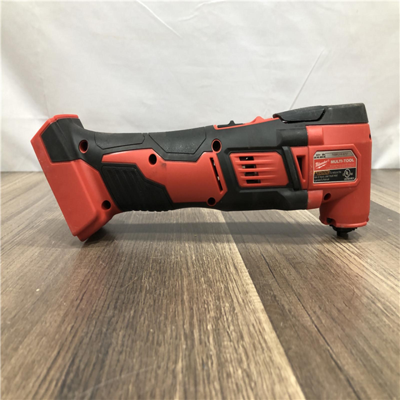 AS-IS Milwaukee 18V Lithium-Ion Cordless Oscillating Multi-Tool (Tool-Only)