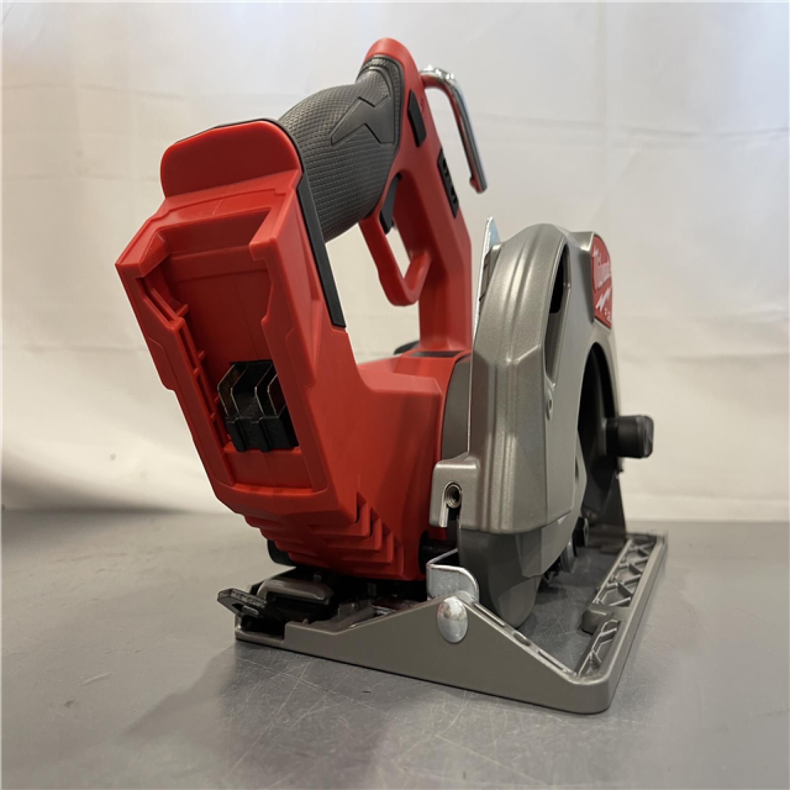 AS-IS - Milwaukee Tools M18 FUEL 7-1/4 Circular Saw (Tool Only)