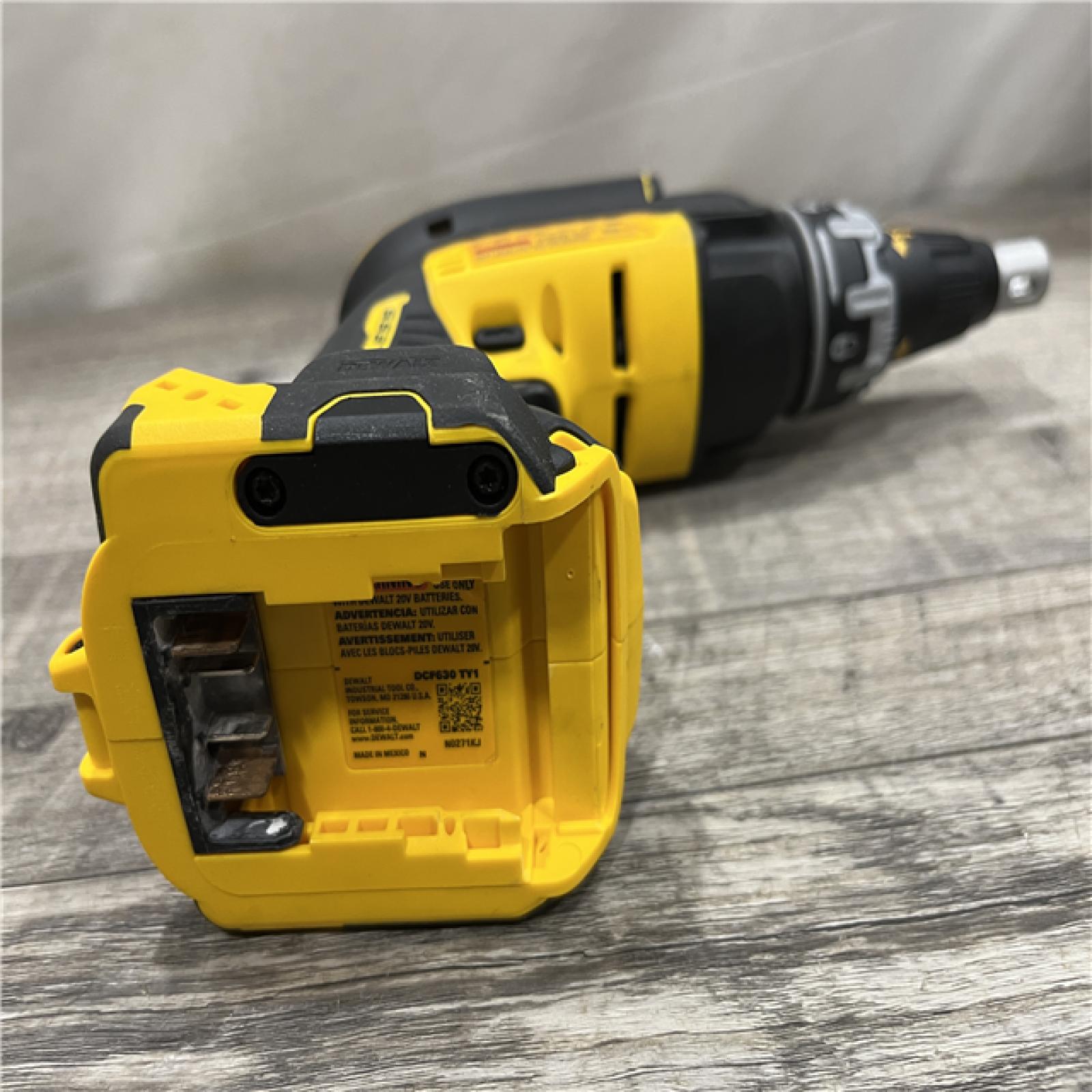 AS-IS DEWALT XR 20V MAX Lithium-Ion Cordless Brushless Screw Gun (Tool Only)