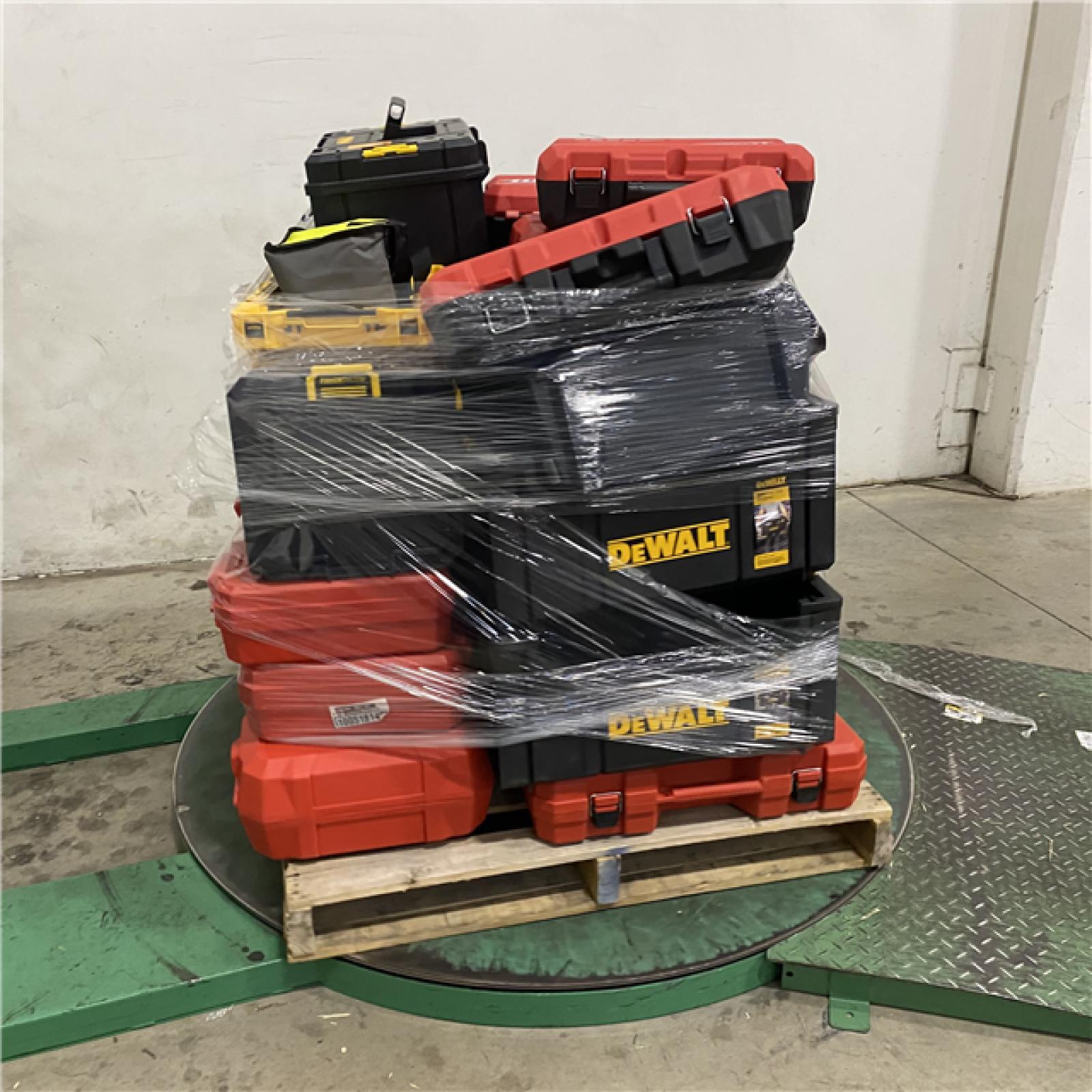 Dallas Location - As-Is Empty Case Tool Pallet