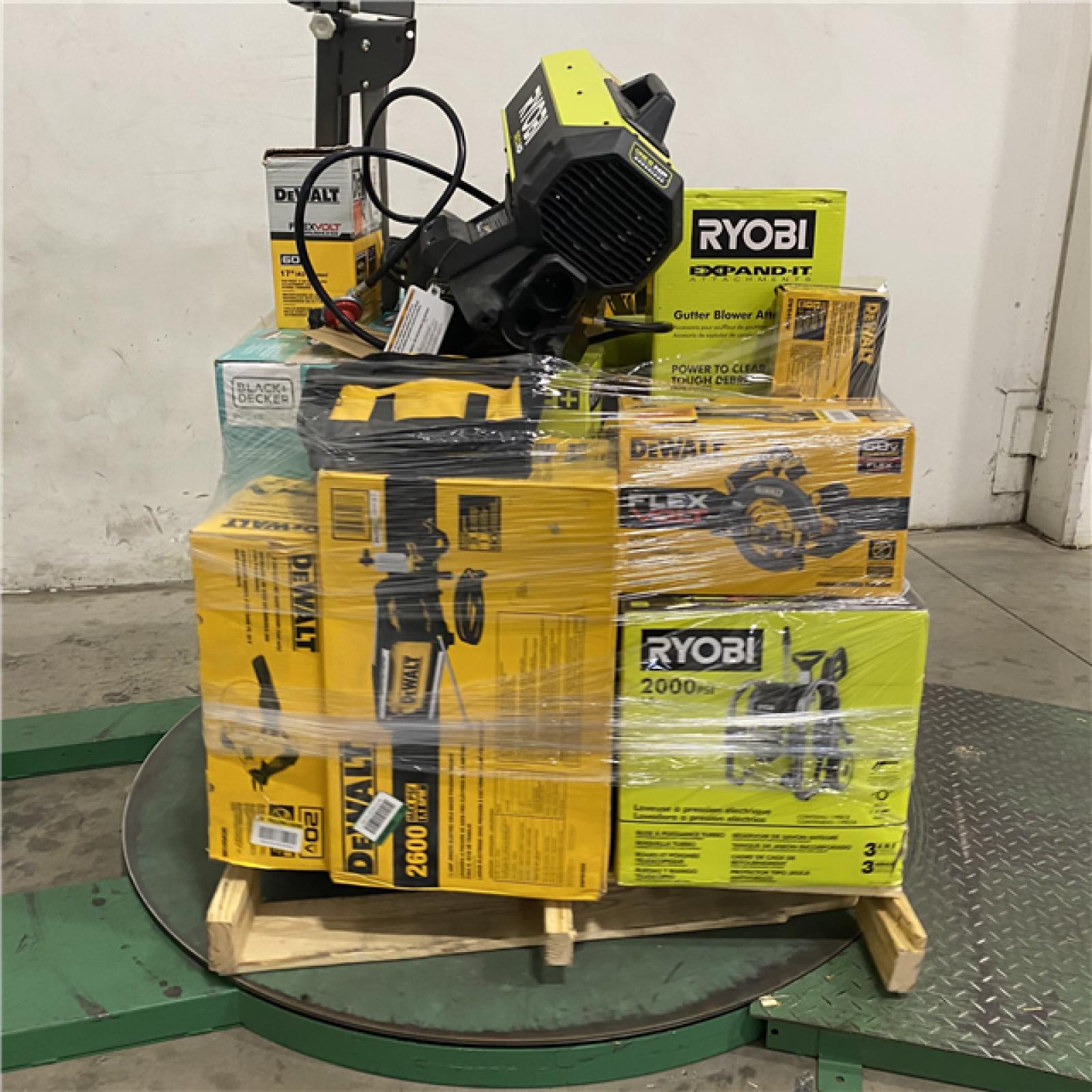 Dallas Location - As-Is Tool Pallet