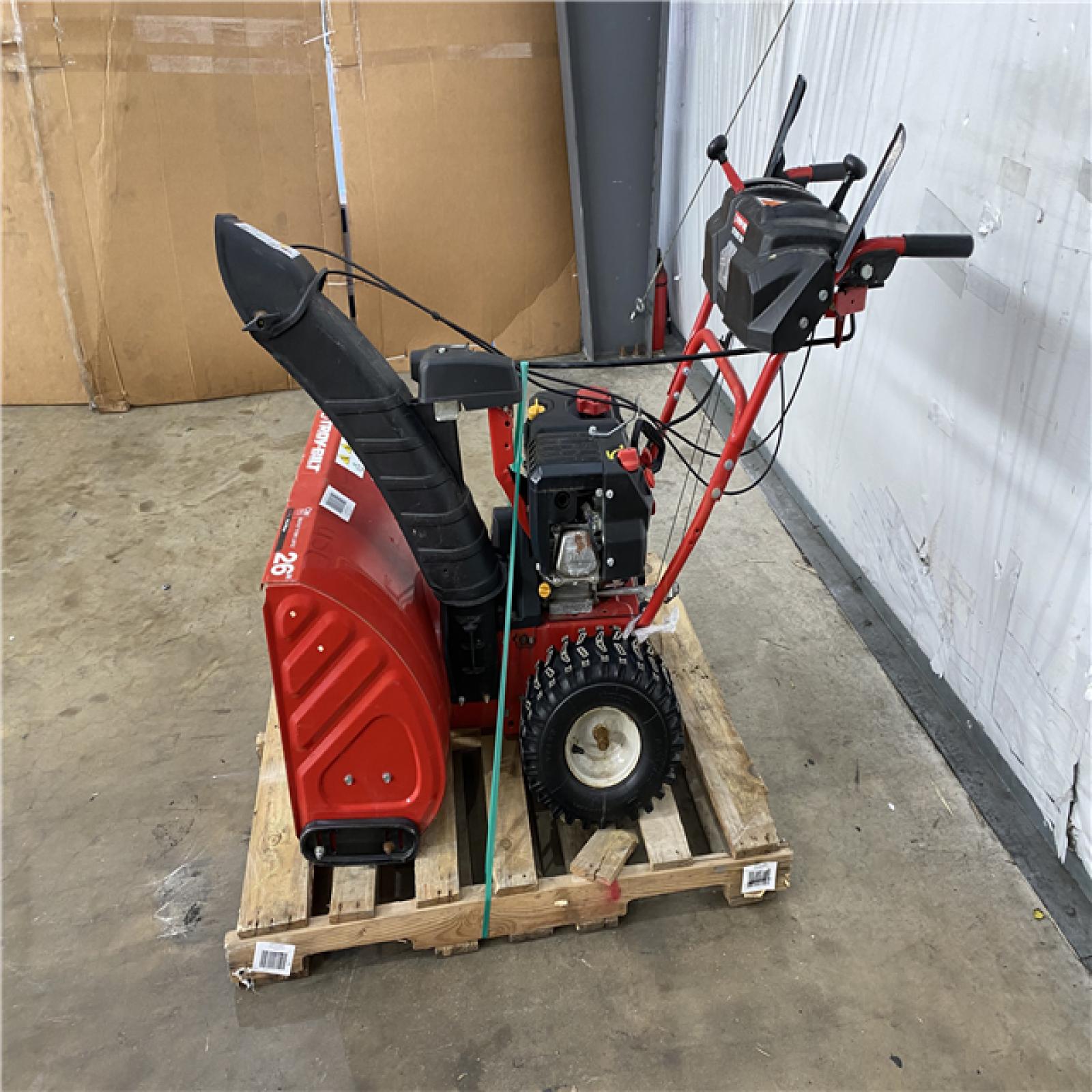 Houston Location AS IS - Troy Bilt 26in Snow Blower