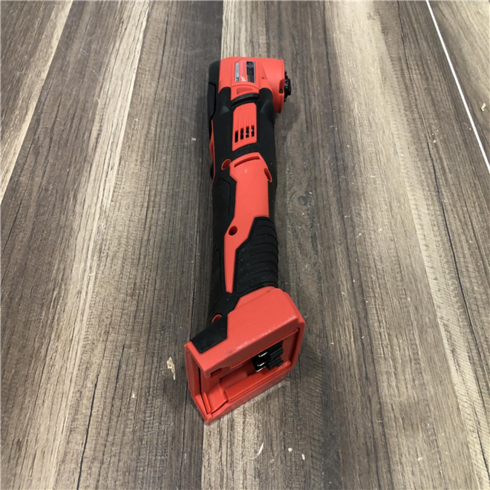 AS-IS Milwaukee 18V Lithium-Ion Cordless Oscillating Multi-Tool (Tool-Only)