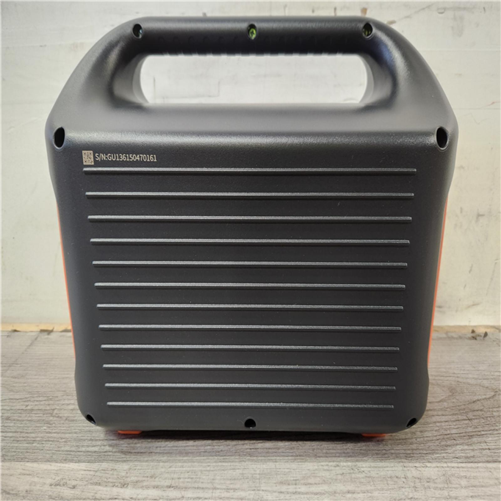 Phoenix Location NEW Jackery Explorer 880, 880Wh/1000W Model No: Explorer 880