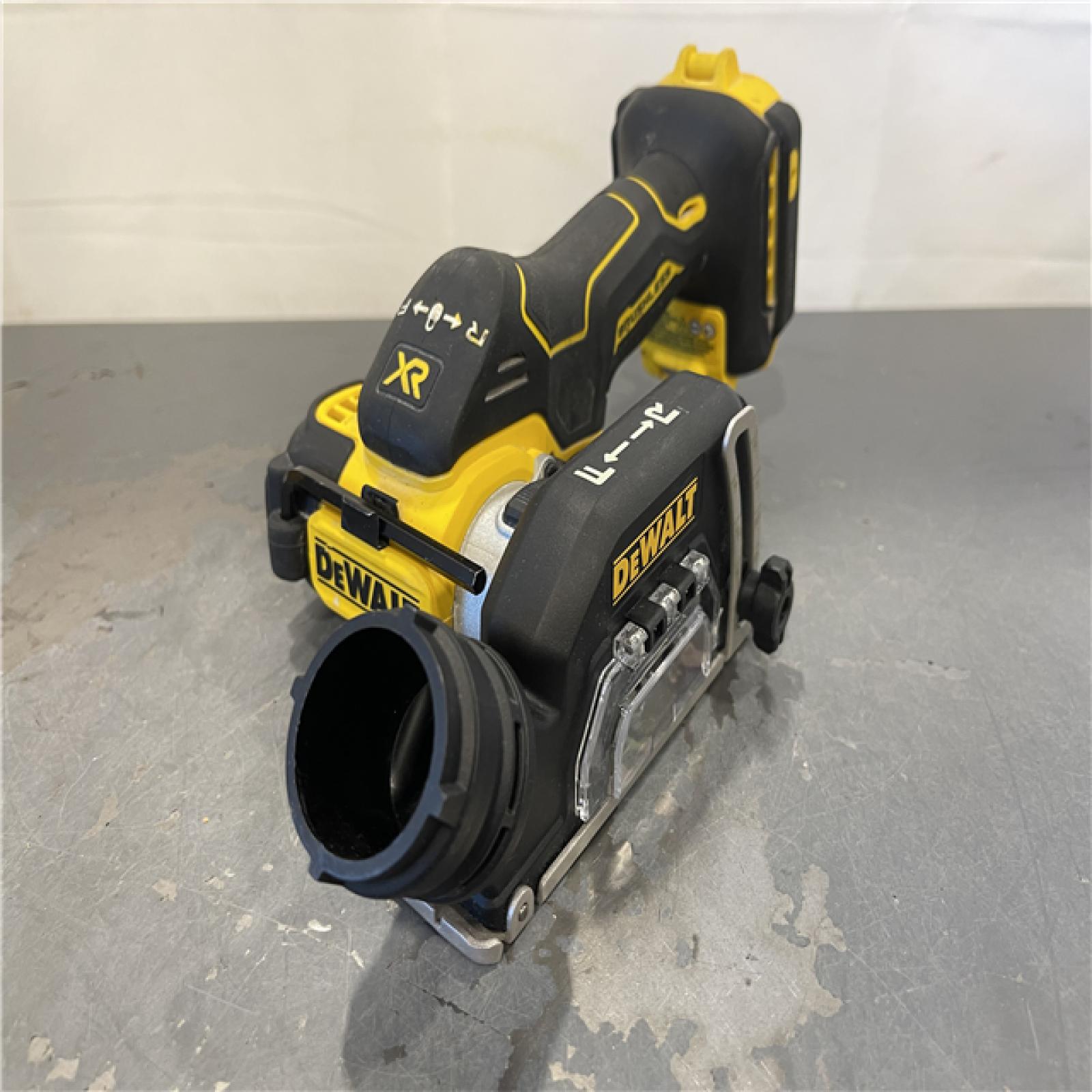 AS-IS - DeWalt 20V XR Cordless 3 in. Cut-Off Tool