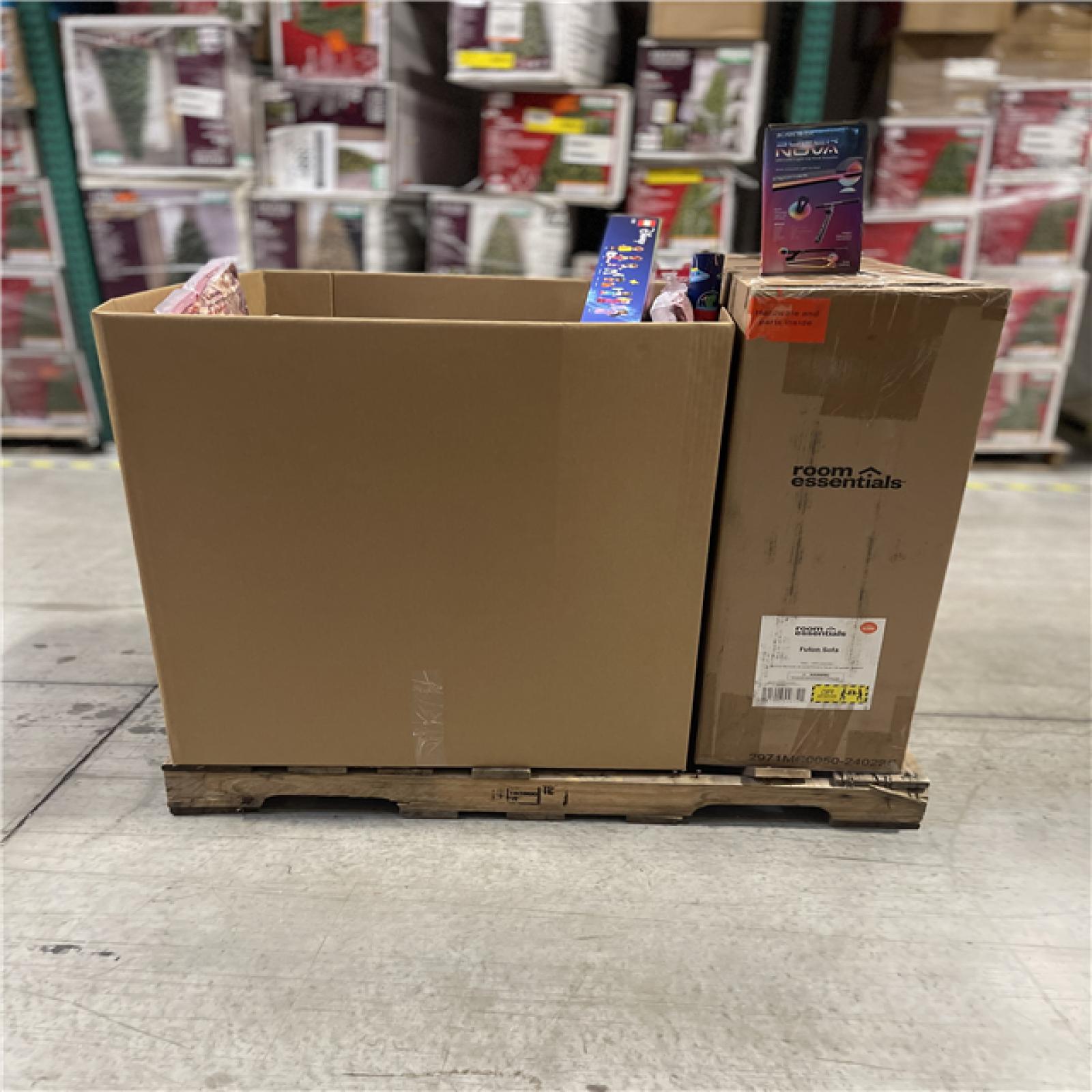 DALLAS LOCATION- NEW! BULLSEYE MIXED PALLET