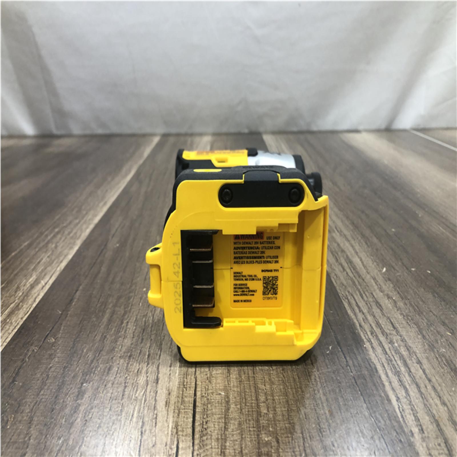 AS-IS DEWALT 20-Volt Maximum XR Cordless Brushless 1/4 in. 3-Speed Impact Driver (Tool-Only)