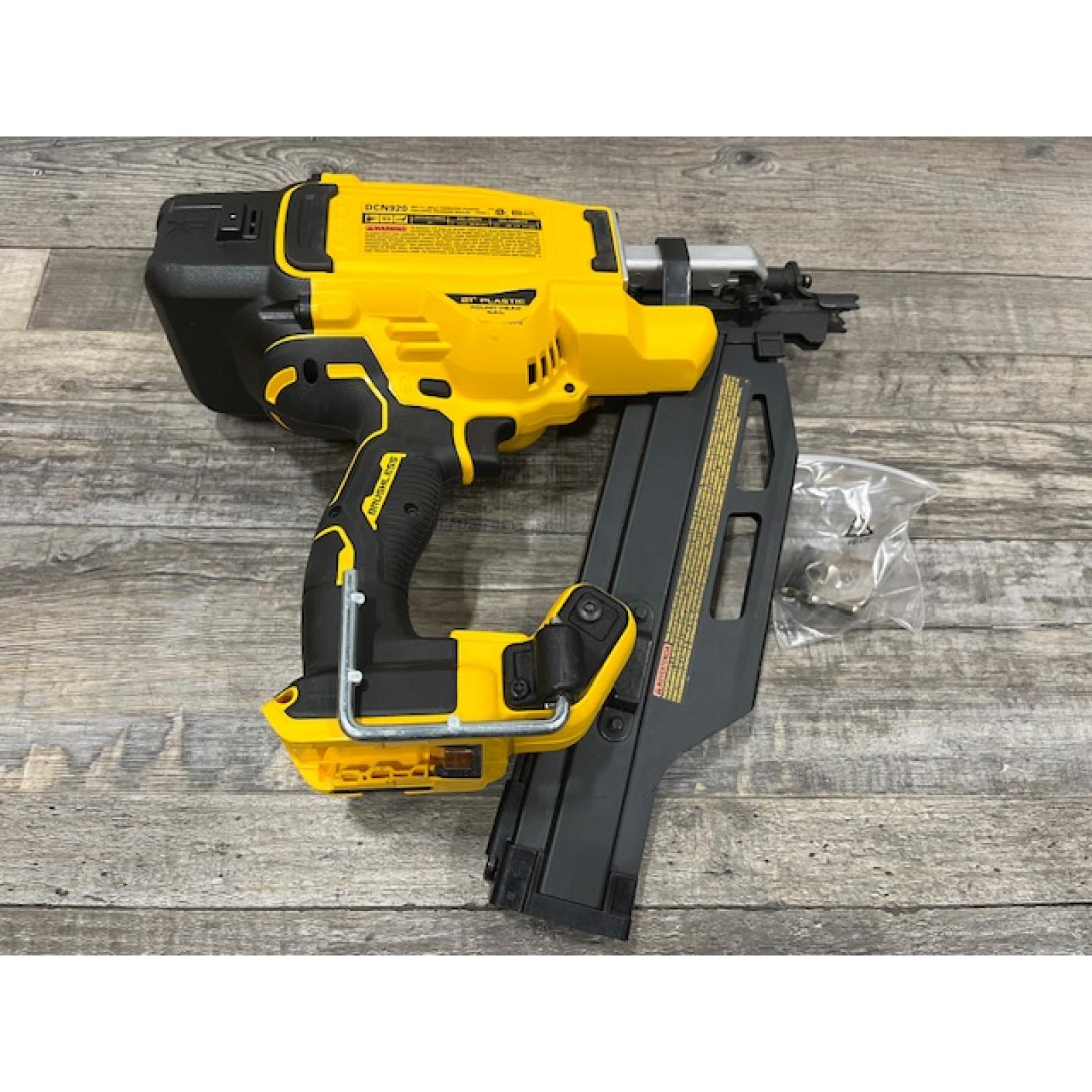 AS-IS DEWALT 20-Volt 21° Cordless Framing Nailer (Tool-Only)