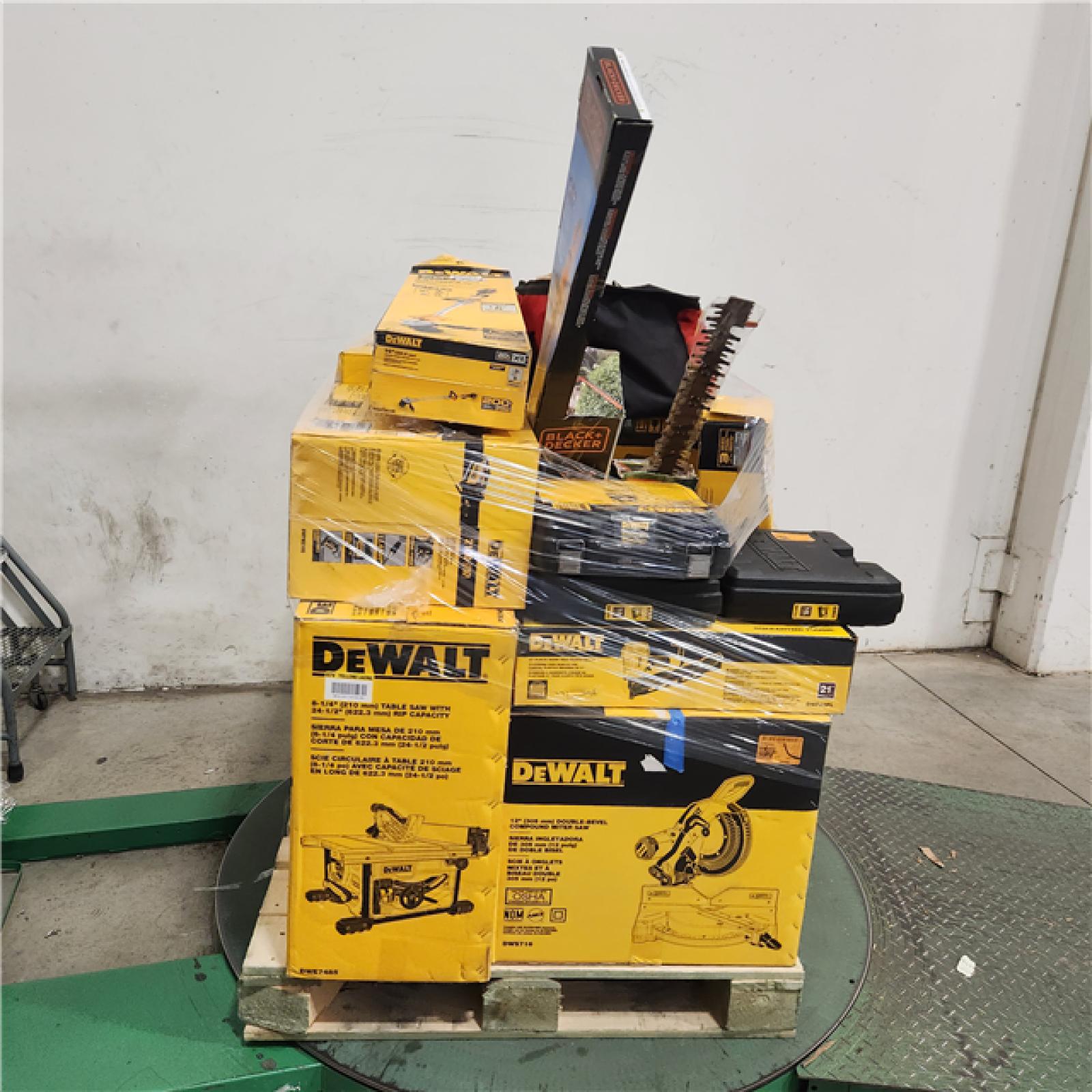 Dallas Location - As-Is Tool Pallet