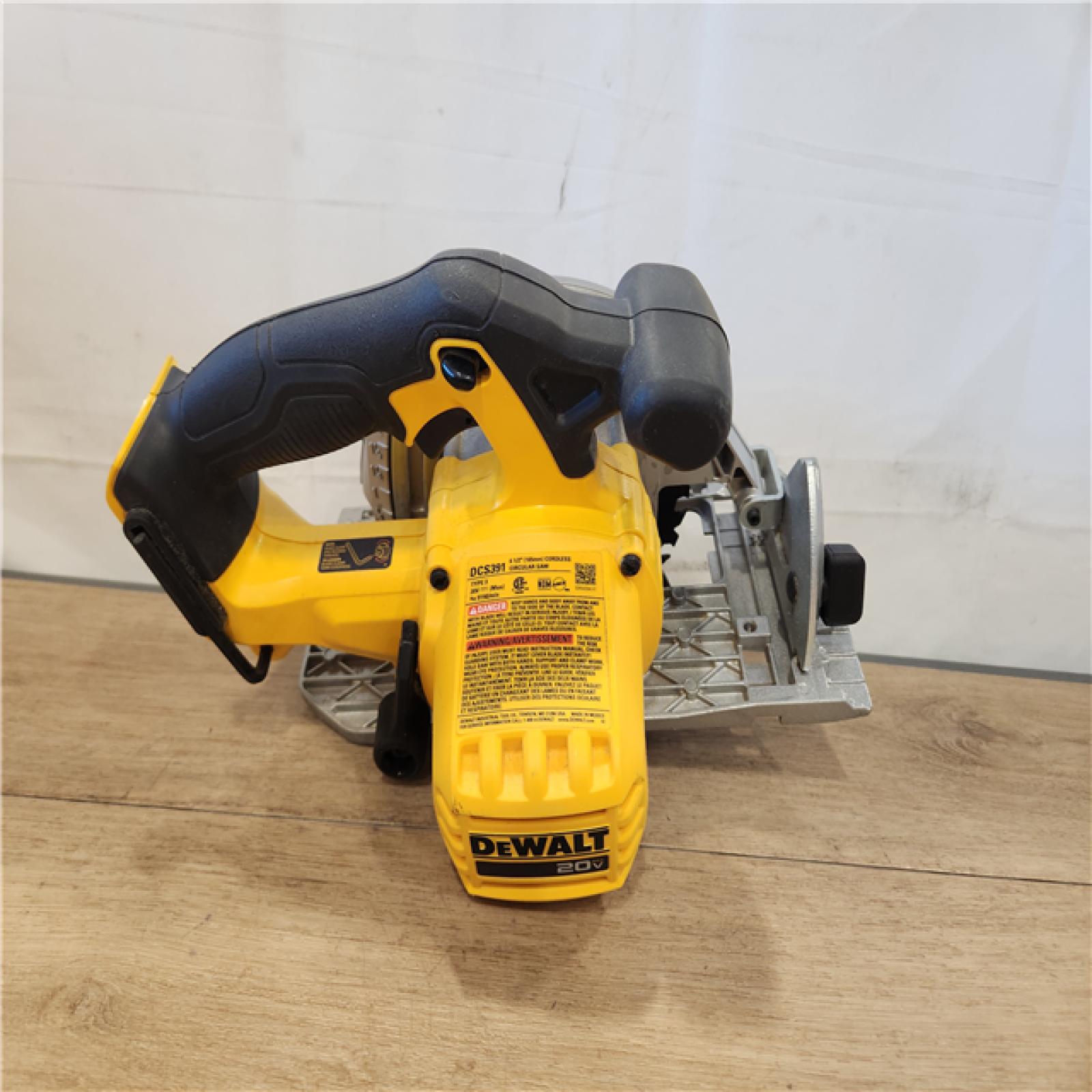 AS-IS- DEWALT 20-Volt MAX Lithium-Ion Cordless 6-1/2 in. Circular Saw (Tool-Only)