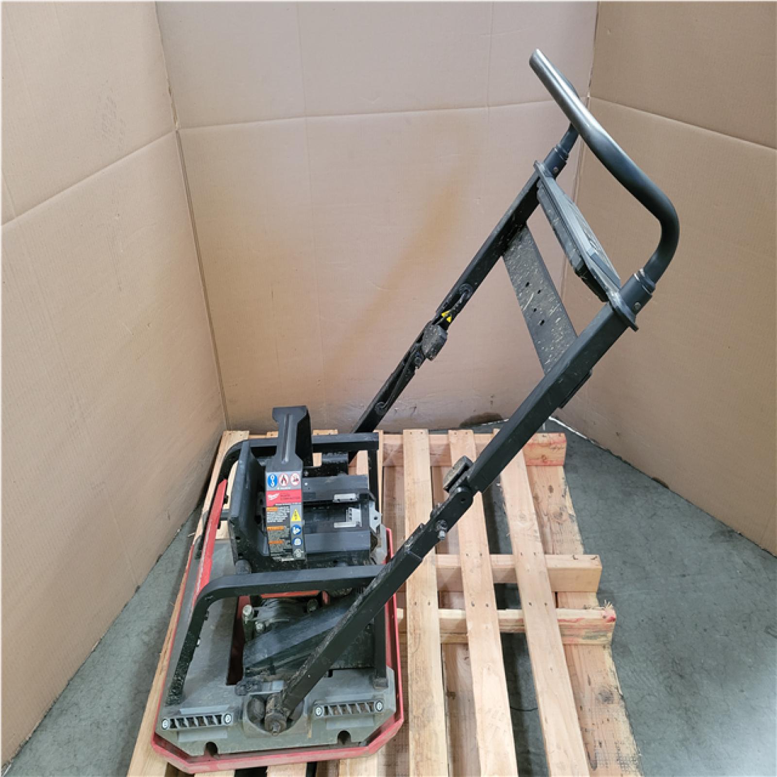 CALIFORNIA AS-IS MILWAUKEE MX FUEL PLATE COMPACTOR