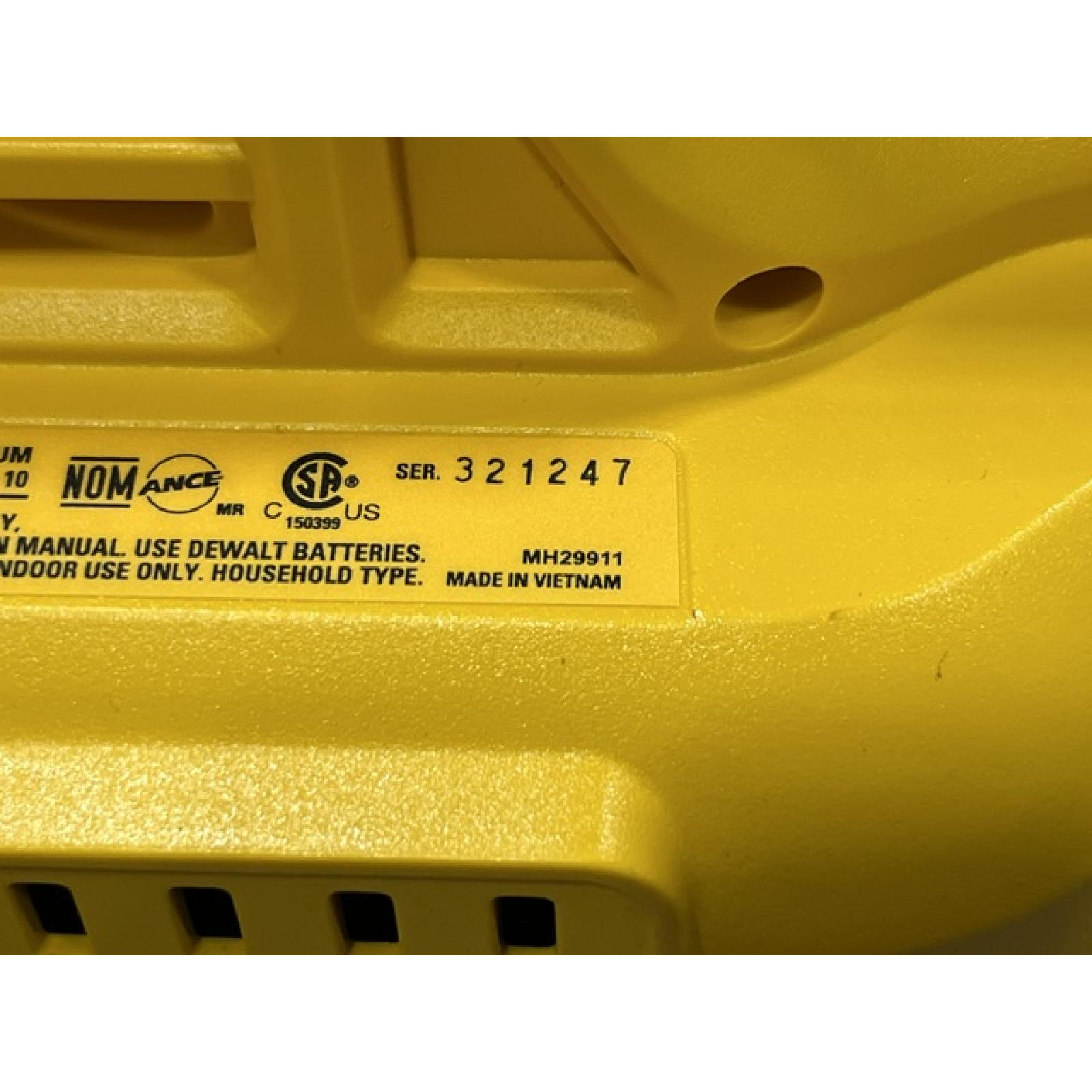 AS-IS DEWALT 20V MAX Cordless 1/2 Gal. Wet/Dry Portable Vacuum (Tool-Only)