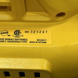 AS-IS DEWALT 20V MAX Cordless 1/2 Gal. Wet/Dry Portable Vacuum (Tool-Only)