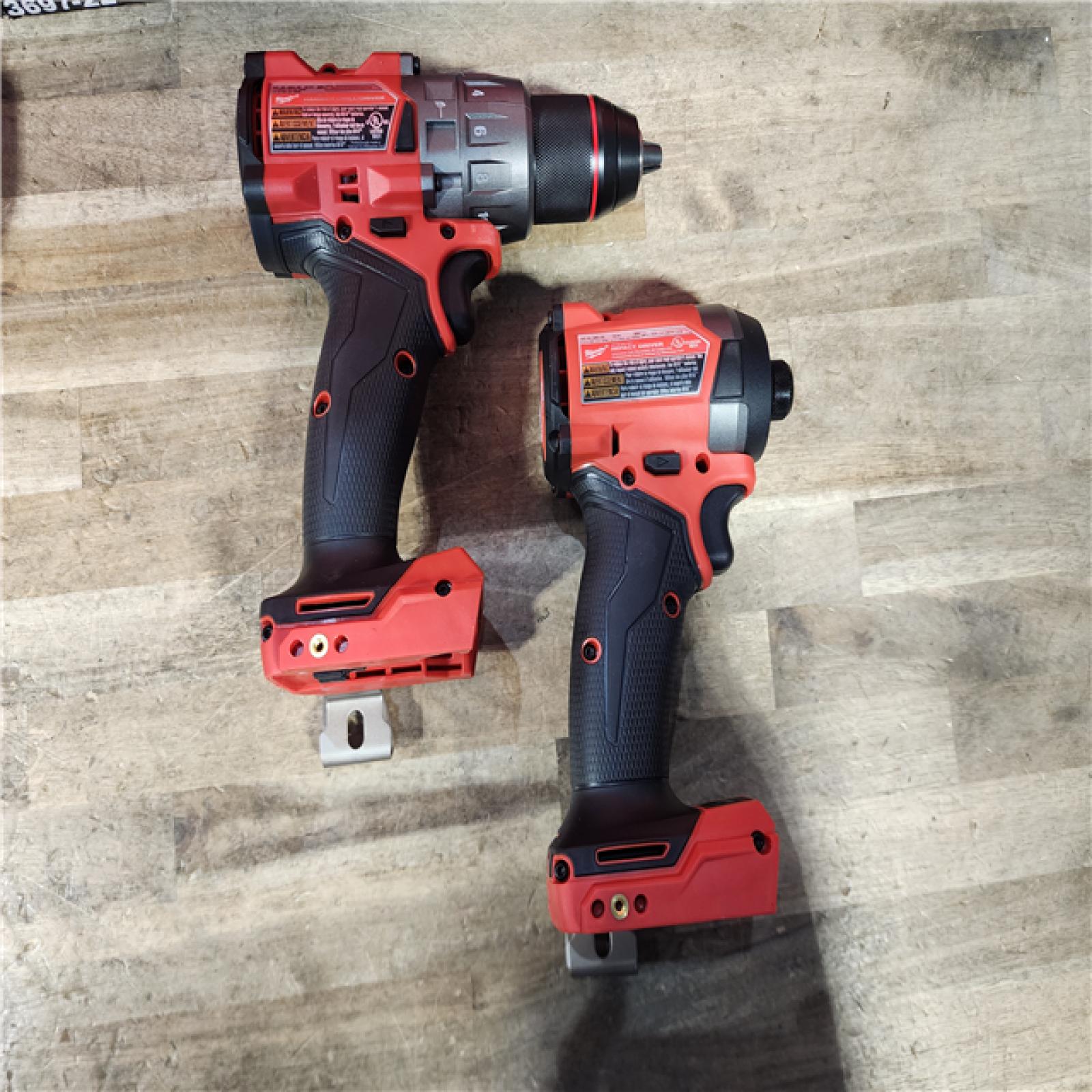 HOUSTON LOCATION - AS-IS (APPEARS LIKE NEW) Milwaukee FUEL 18V Lithium-Ion Brushless Cordless Hammer Drill and Impact Driver Combo Kit