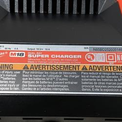AS-IS Milwaukee 18V Lithium-Ion REDLITHIUM FORGE 8.0 Ah Battery Pack with 18V Dual Bay Simultaneous Super Charger